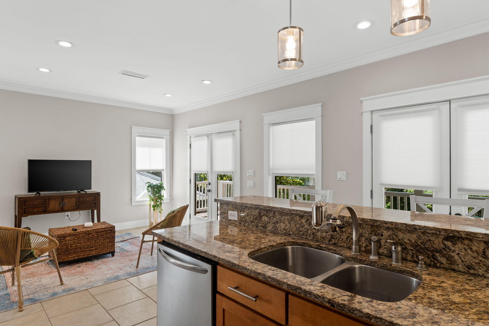BAY MAGNOLIA - Residential