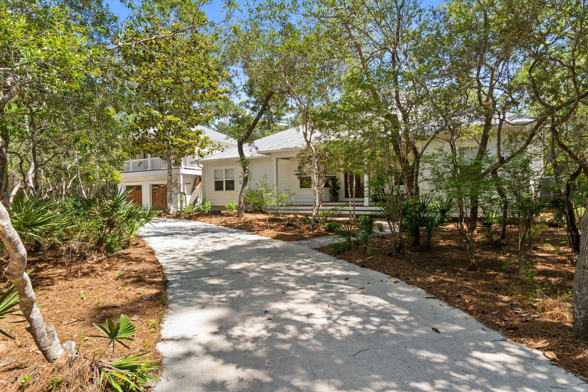 BAY MAGNOLIA - Residential