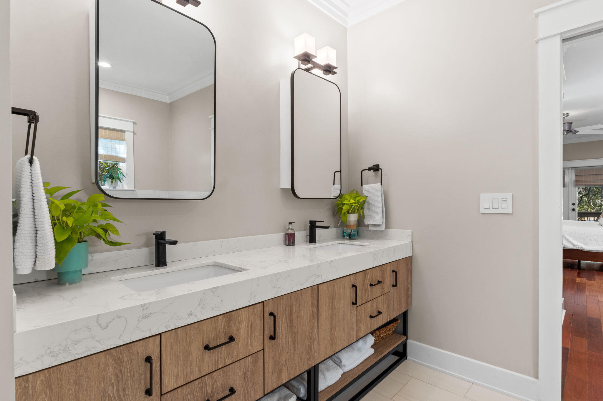 BAY MAGNOLIA - Residential