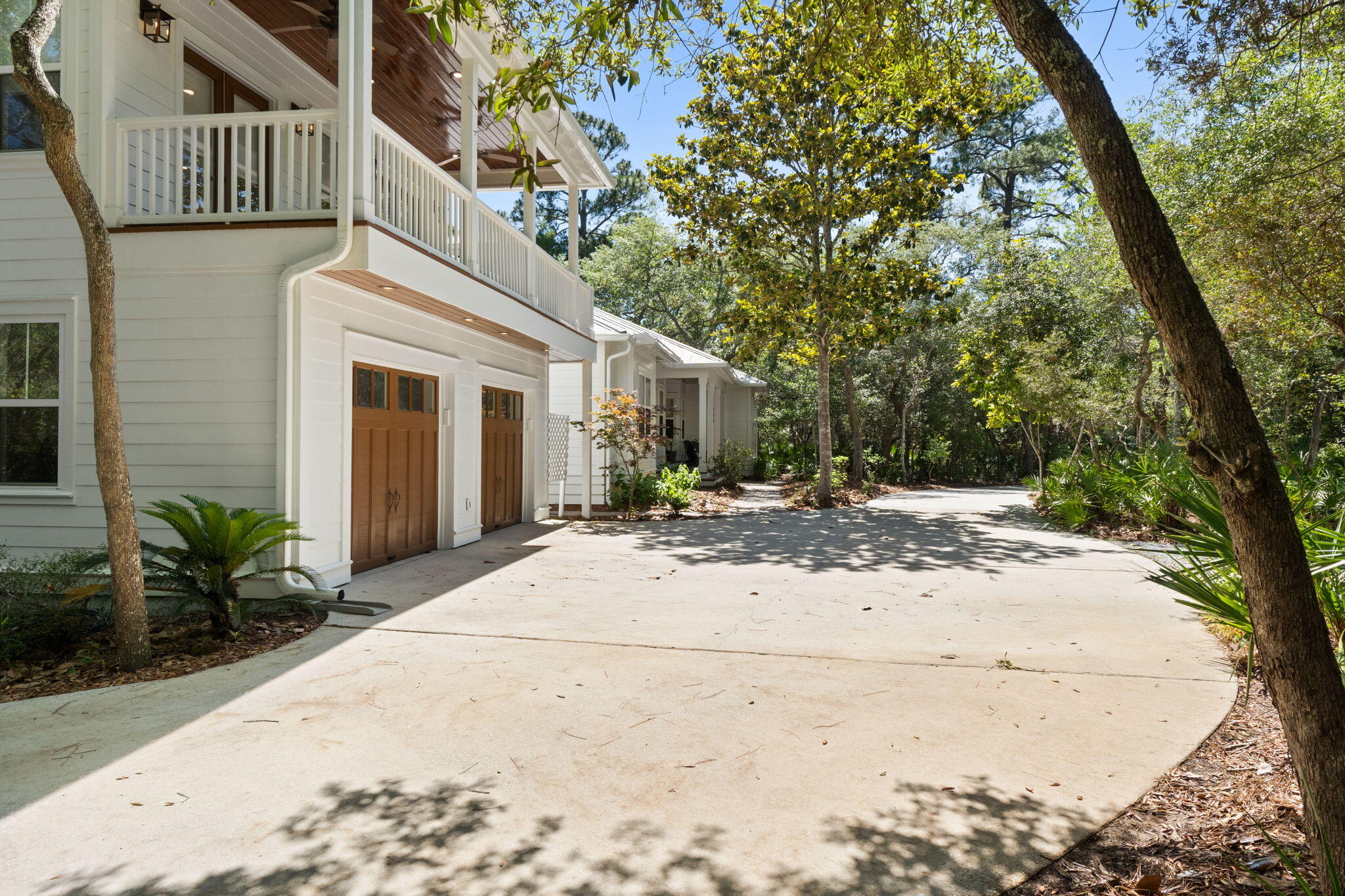 BAY MAGNOLIA - Residential