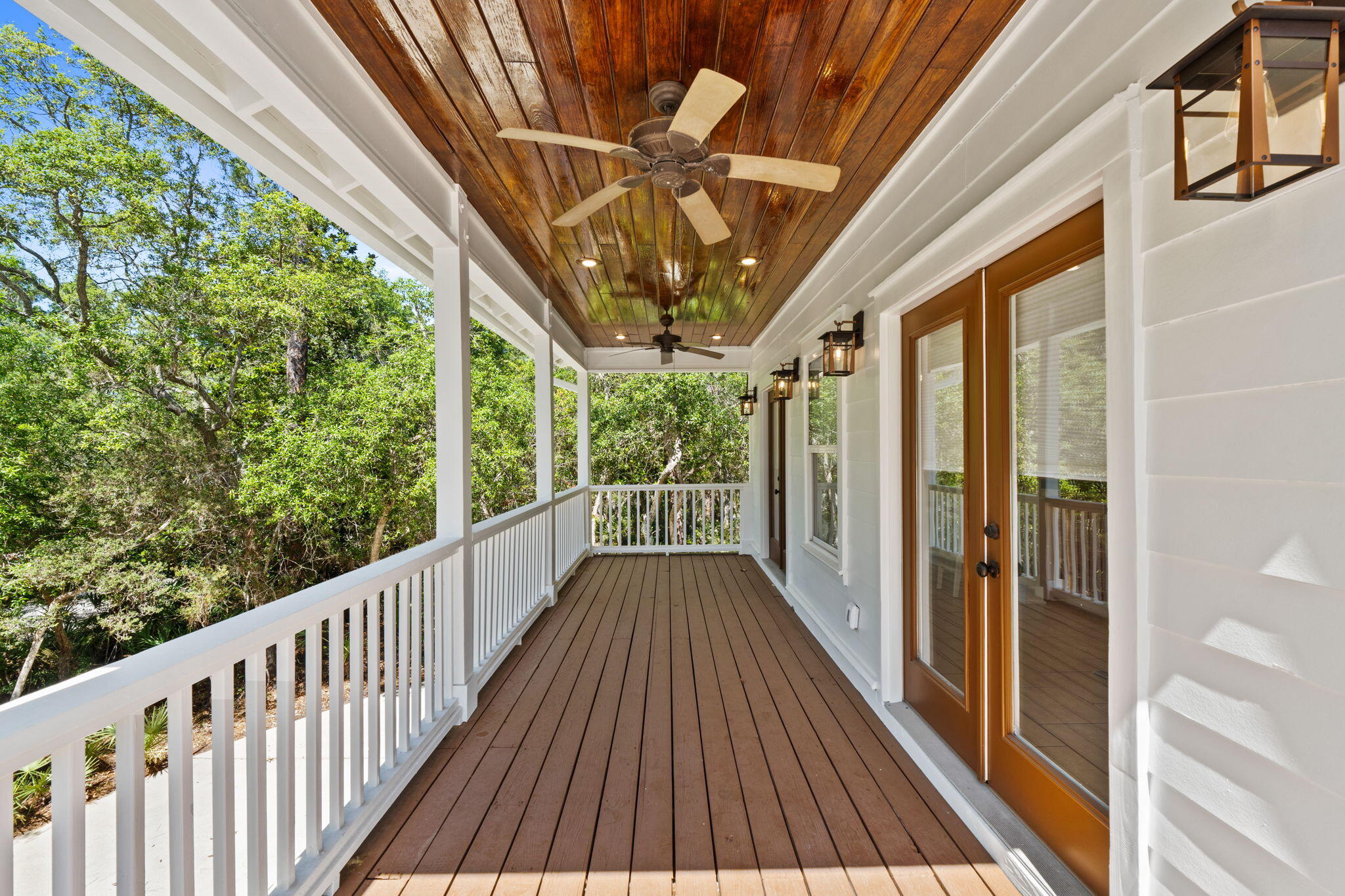 BAY MAGNOLIA - Residential