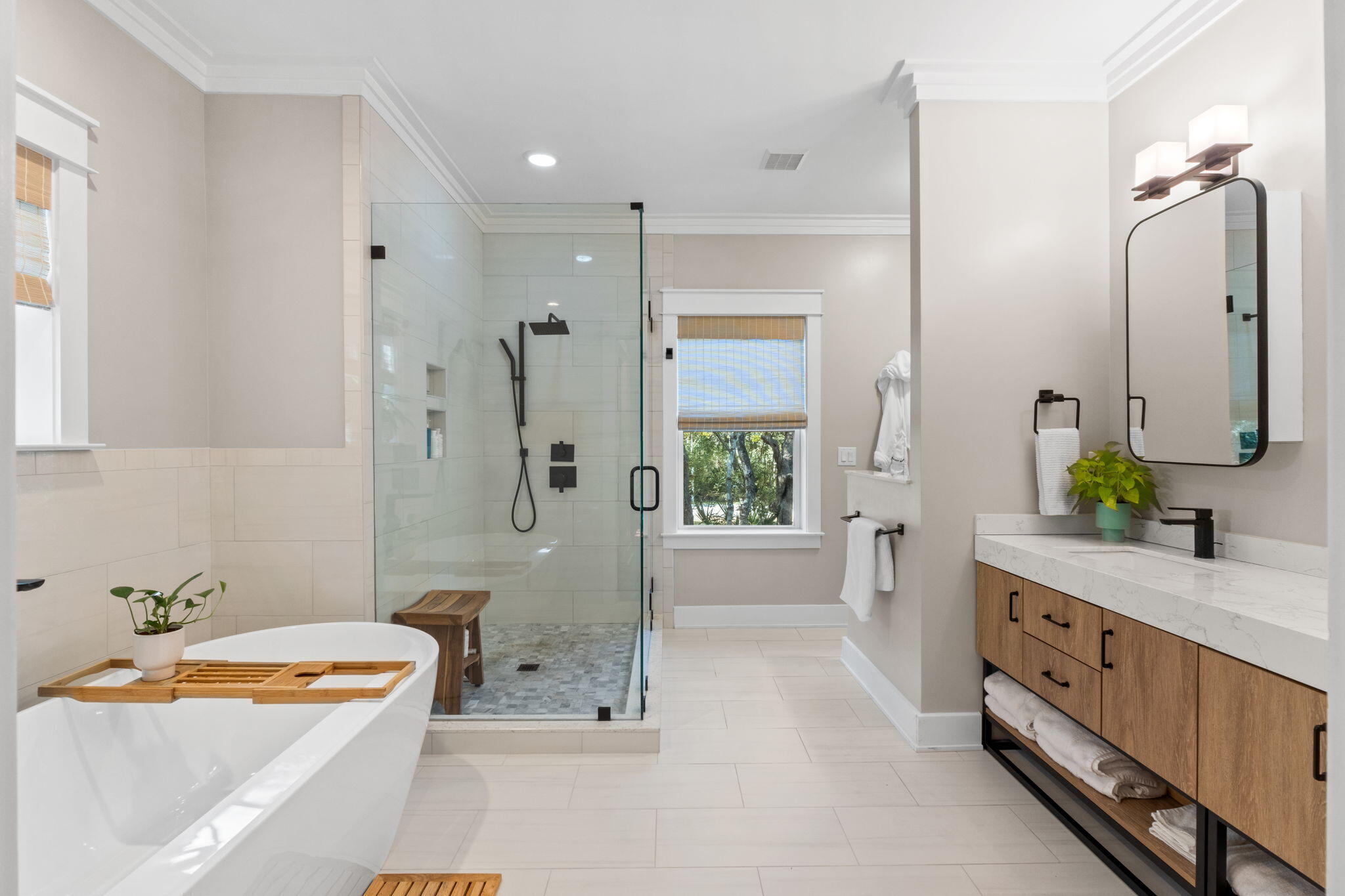 BAY MAGNOLIA - Residential