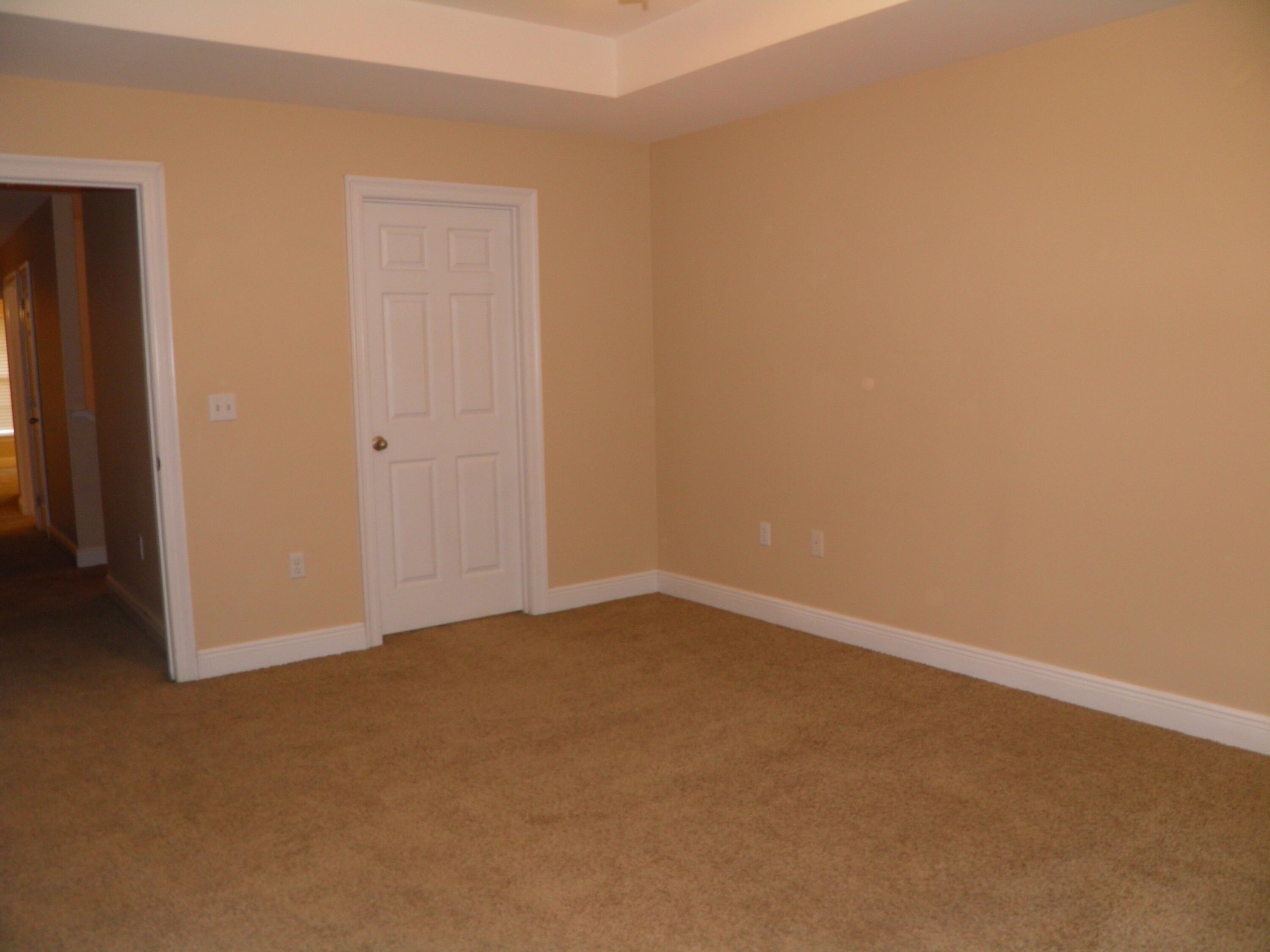 WALTON OAKS - Residential