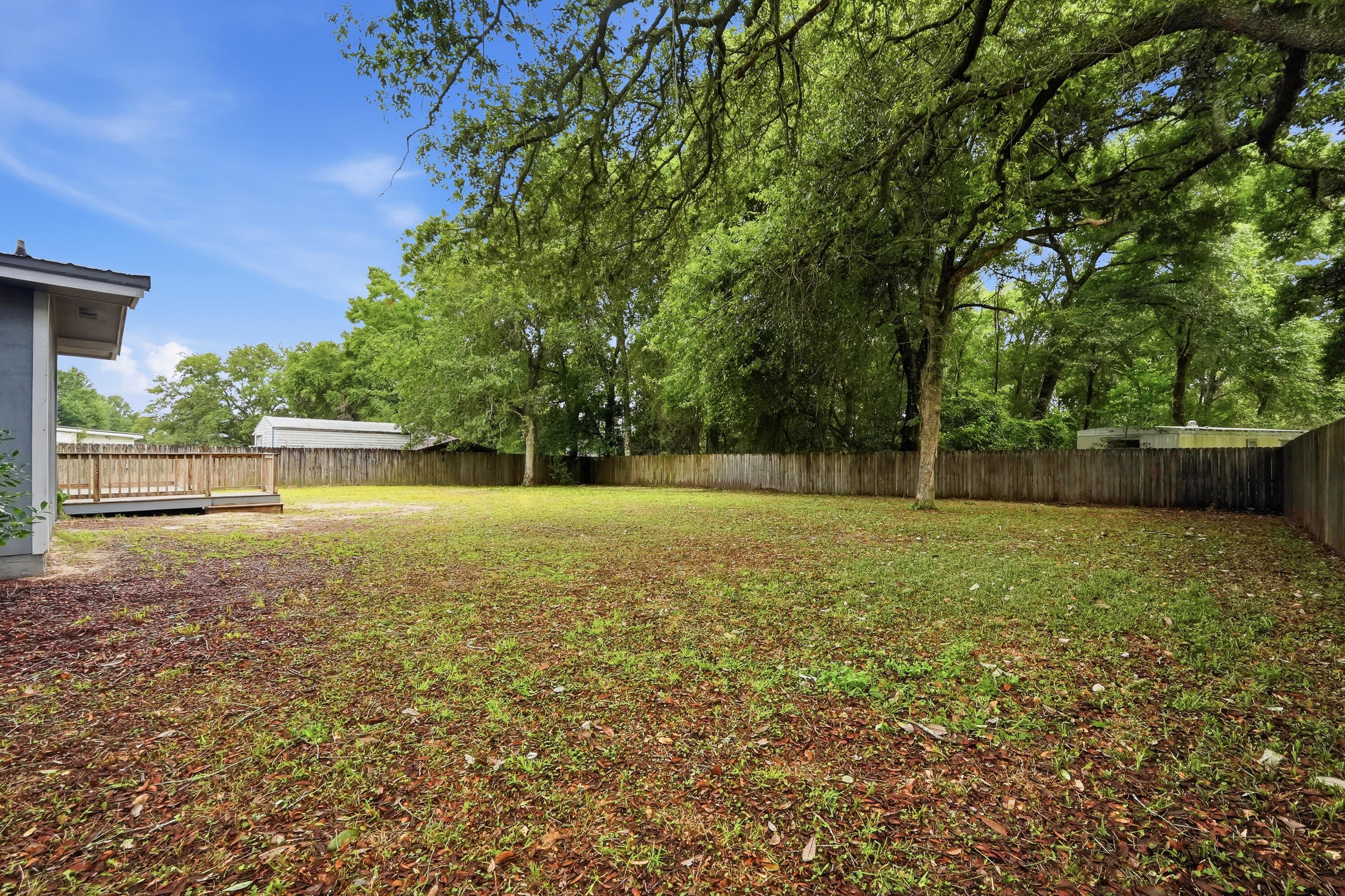 OAKDALE MINI FARMS - Residential