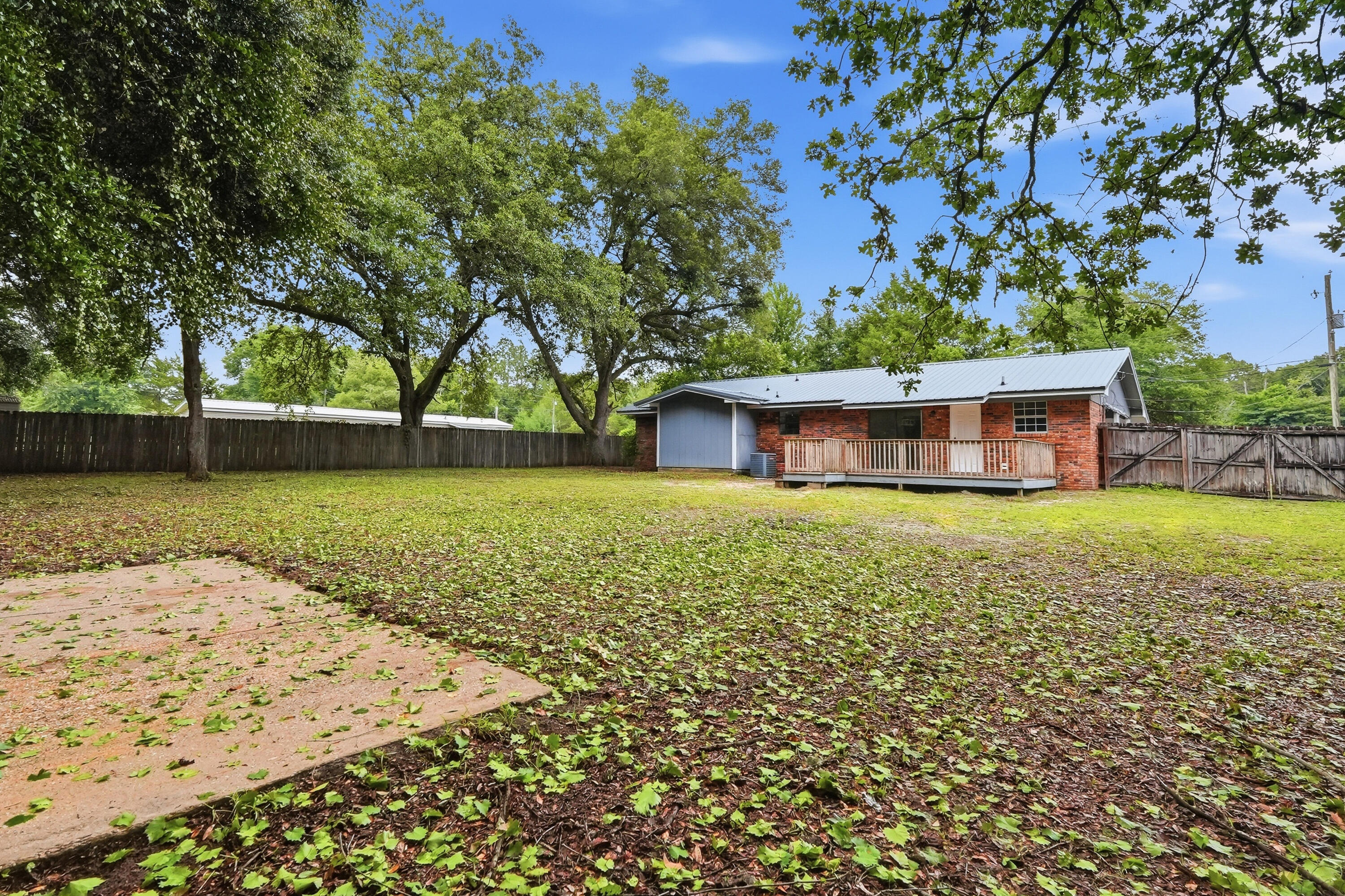 OAKDALE MINI FARMS - Residential