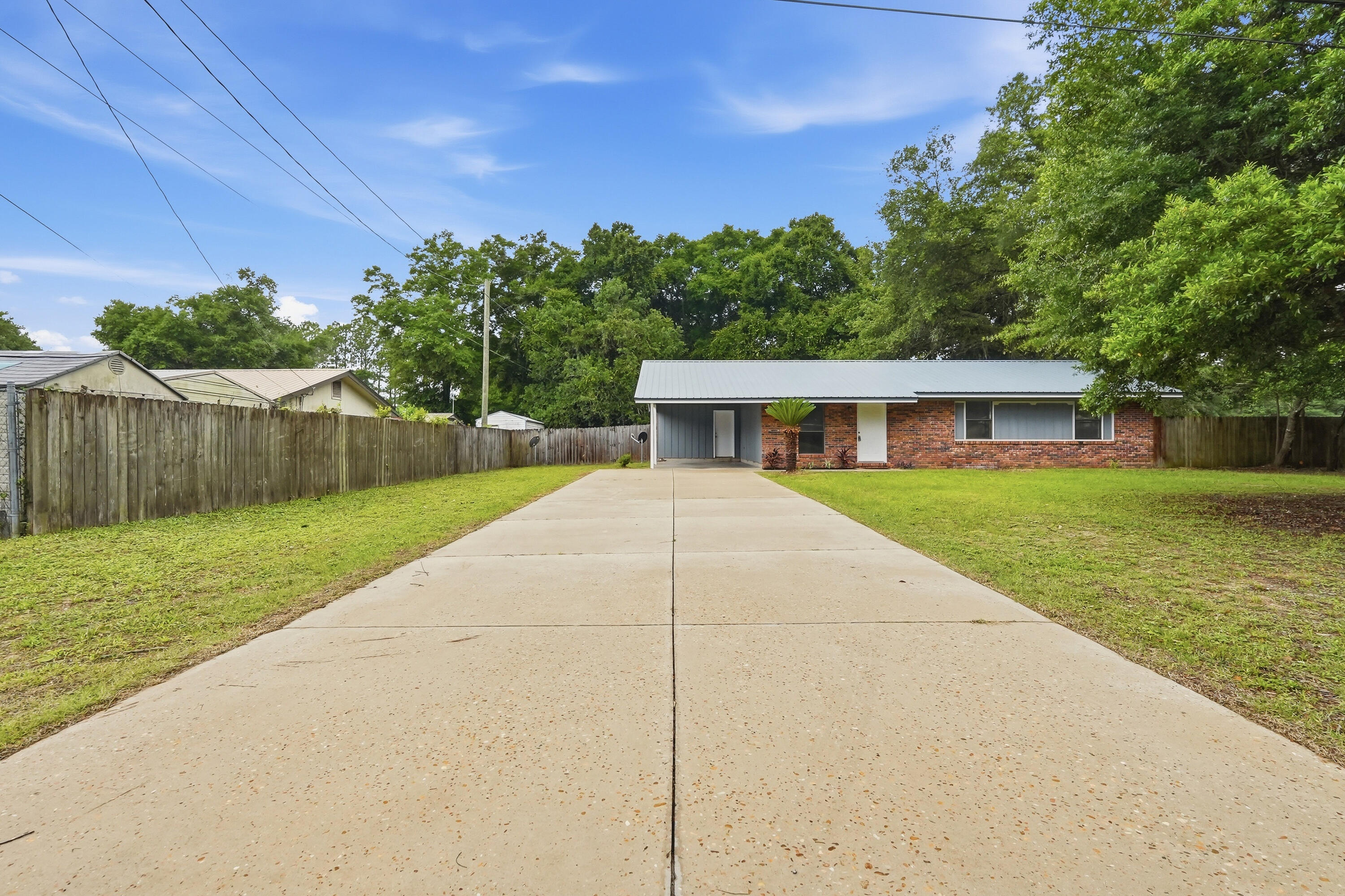 OAKDALE MINI FARMS - Residential