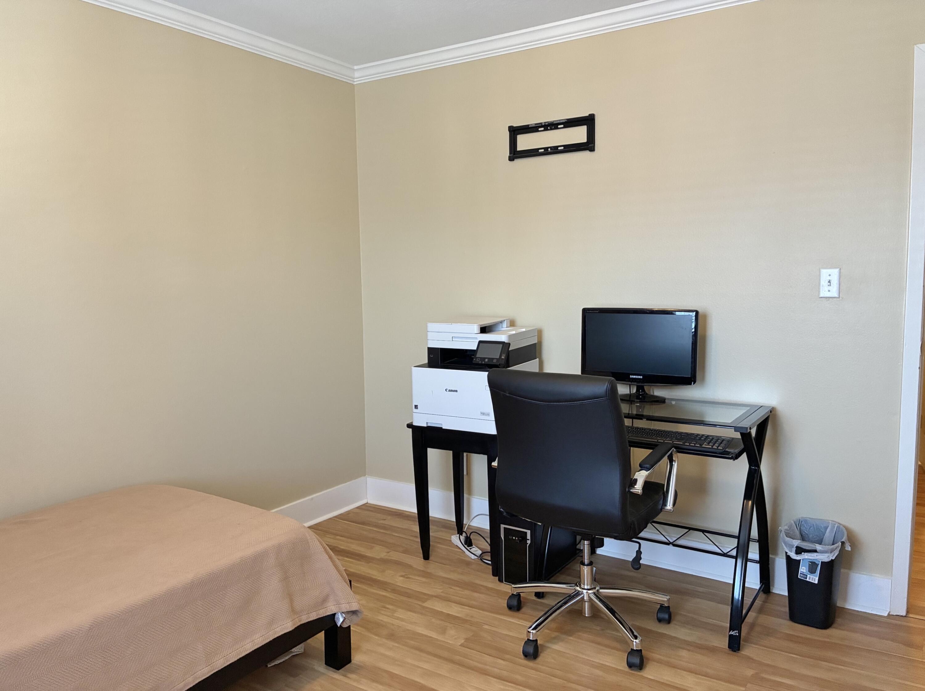 FINISTERRA CONDO - Residential