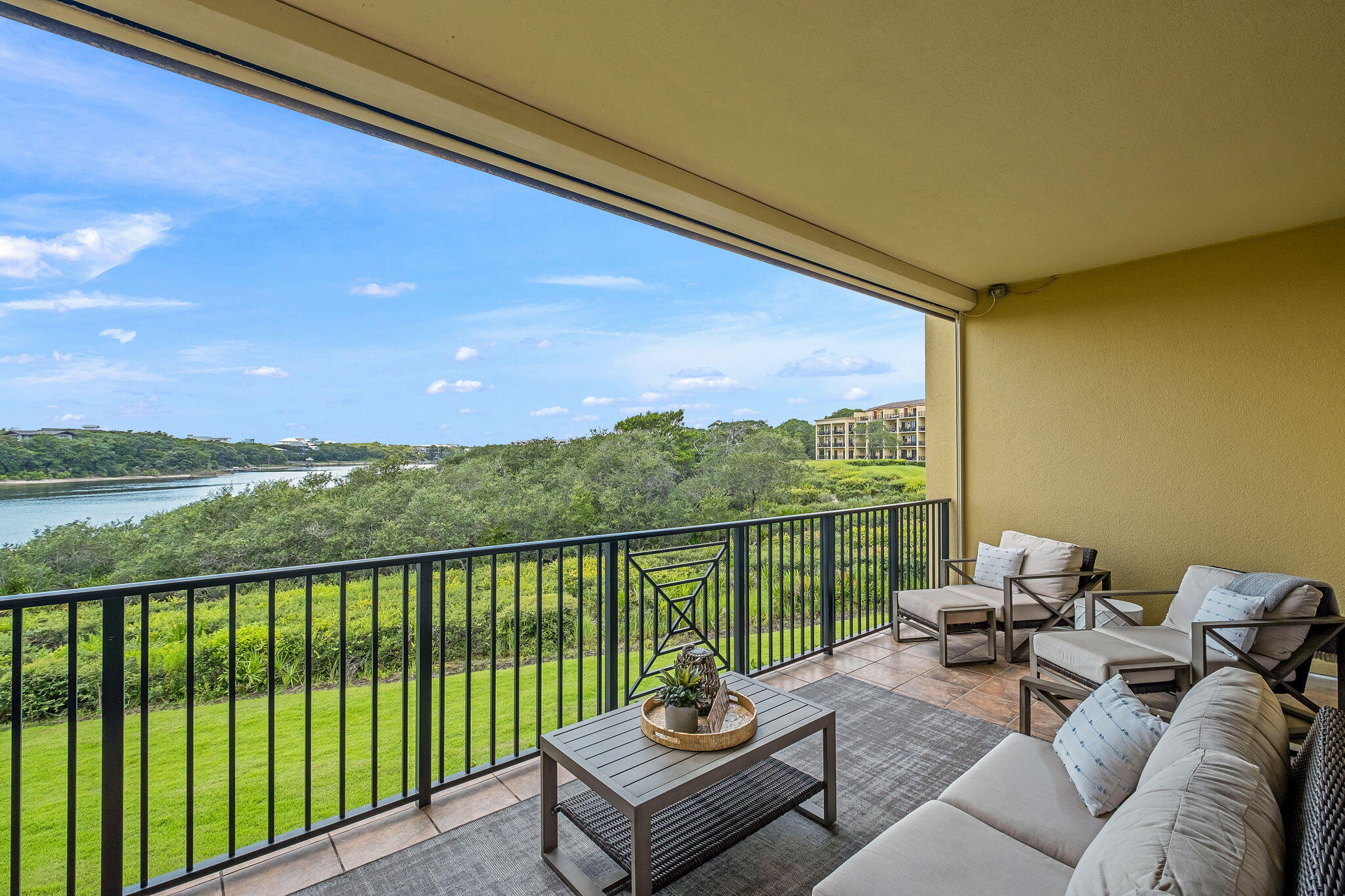 SANCTUARY BY THE SEA CONDO - Residential