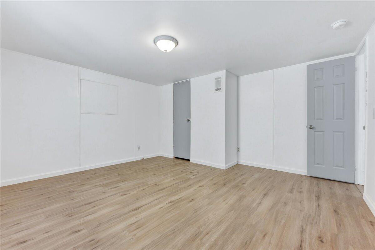 Riley Way - Residential