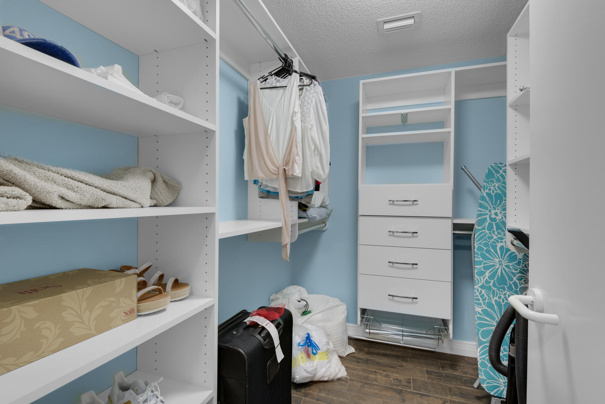 BEACH COLONY WEST CONDO - Residential