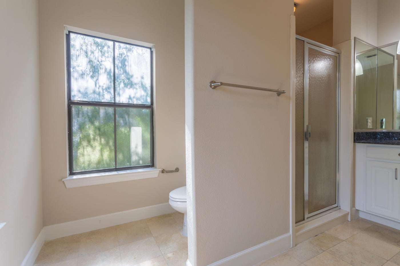 SOUTH HAVEN TOWNHOMES - Residential Lease