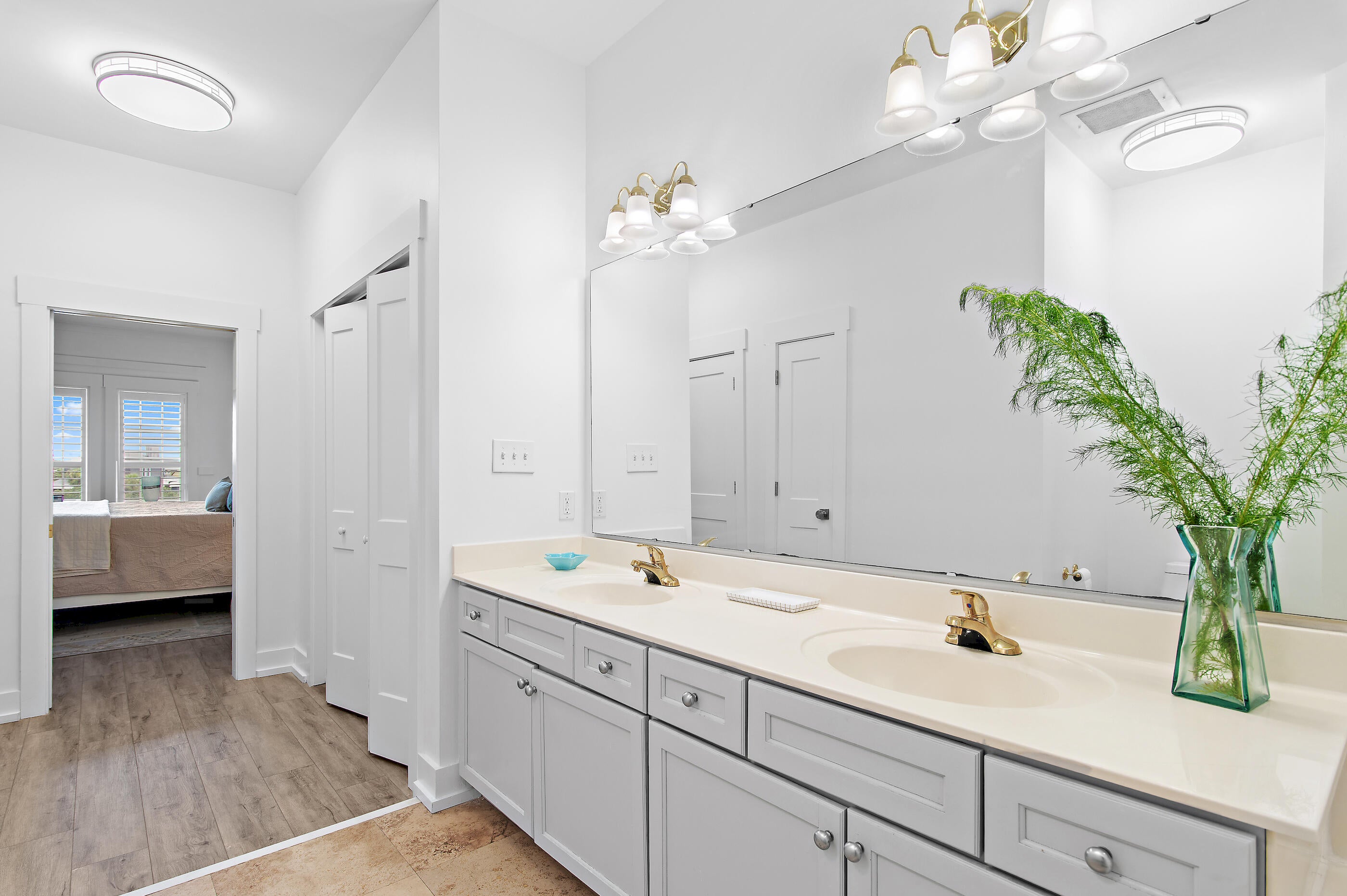 SEACREST CONDOMINIUMS - Residential