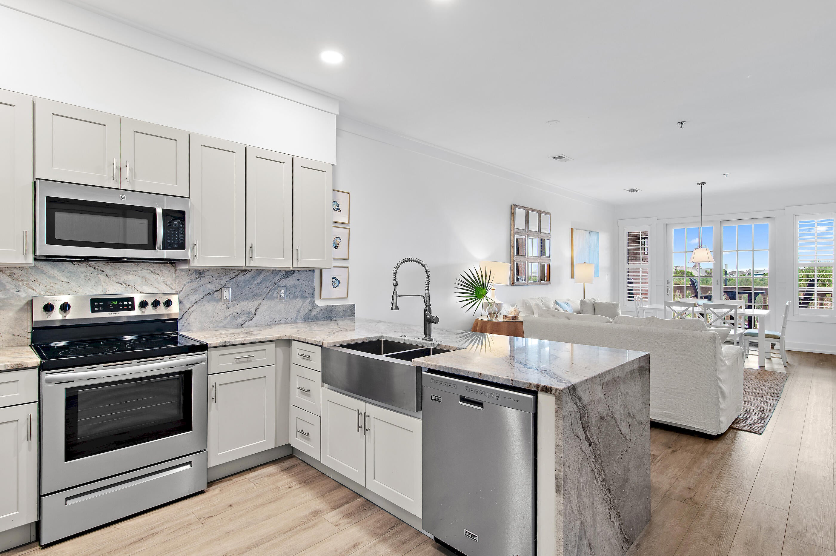 SEACREST CONDOMINIUMS - Residential