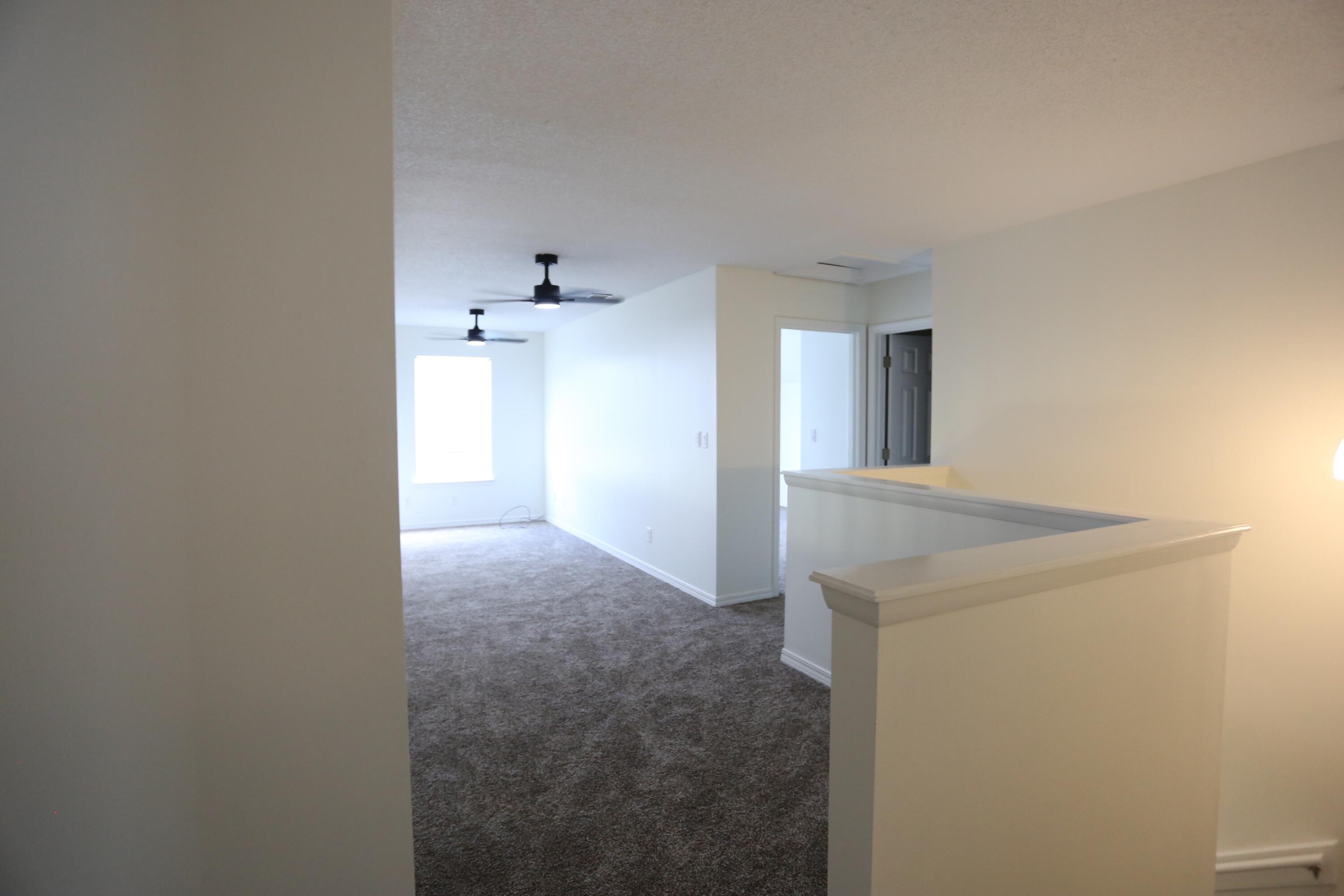 HARBOR BREEZE - Residential