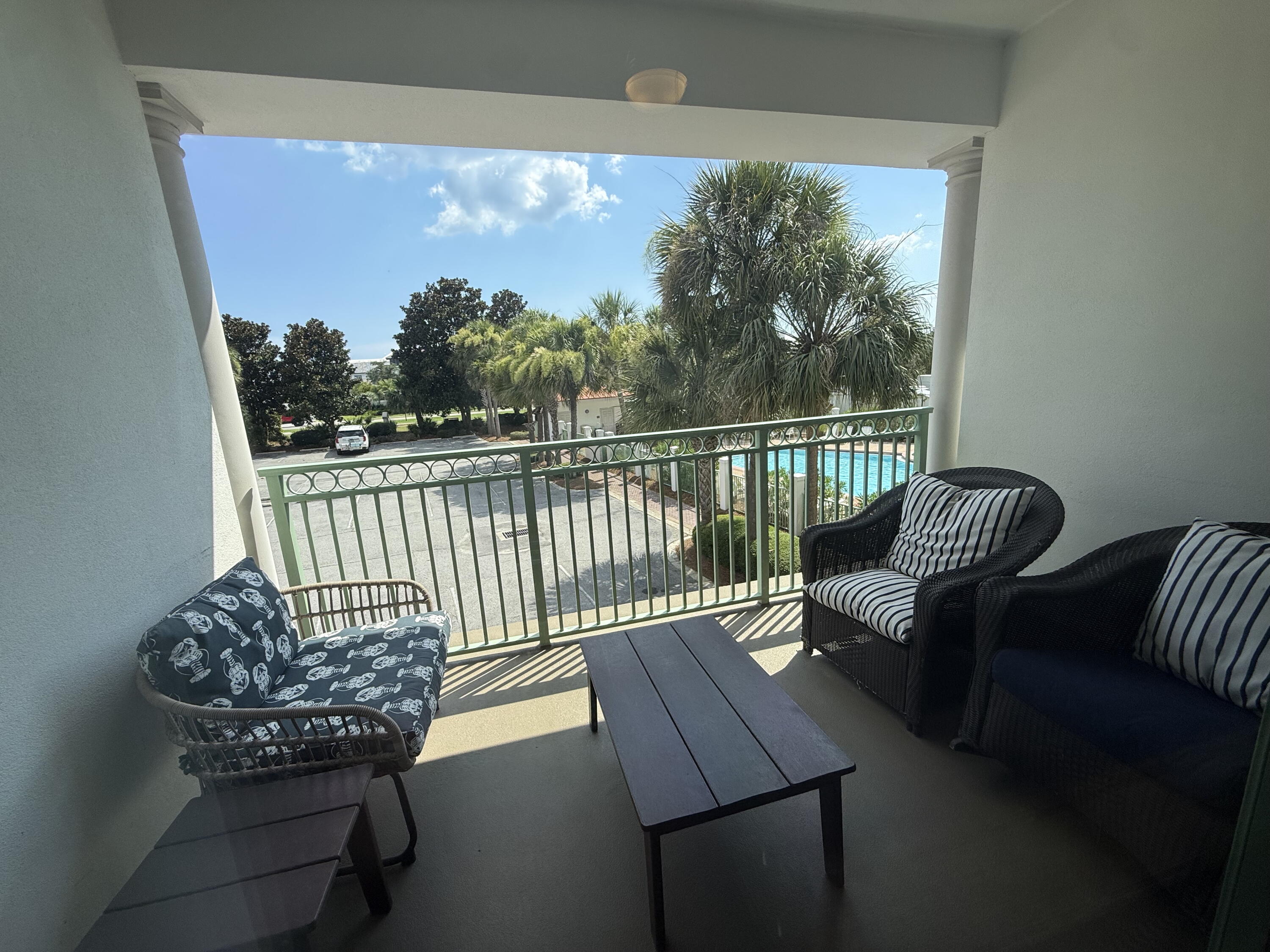 INN AT SEACREST BEACH (THE) - Residential