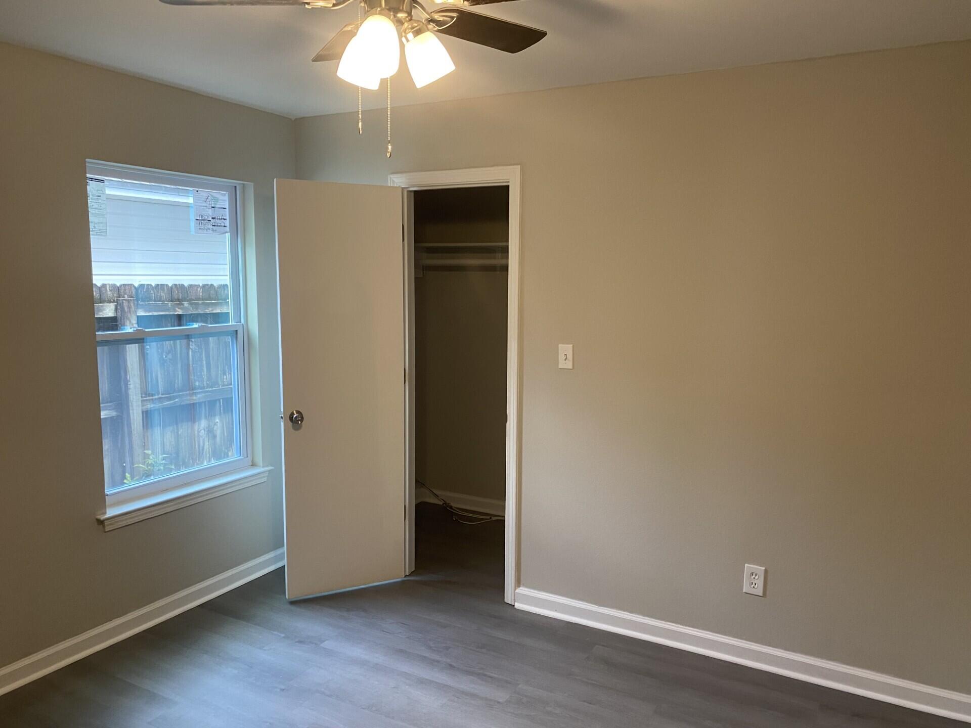 EMERALD ESTATES - Residential