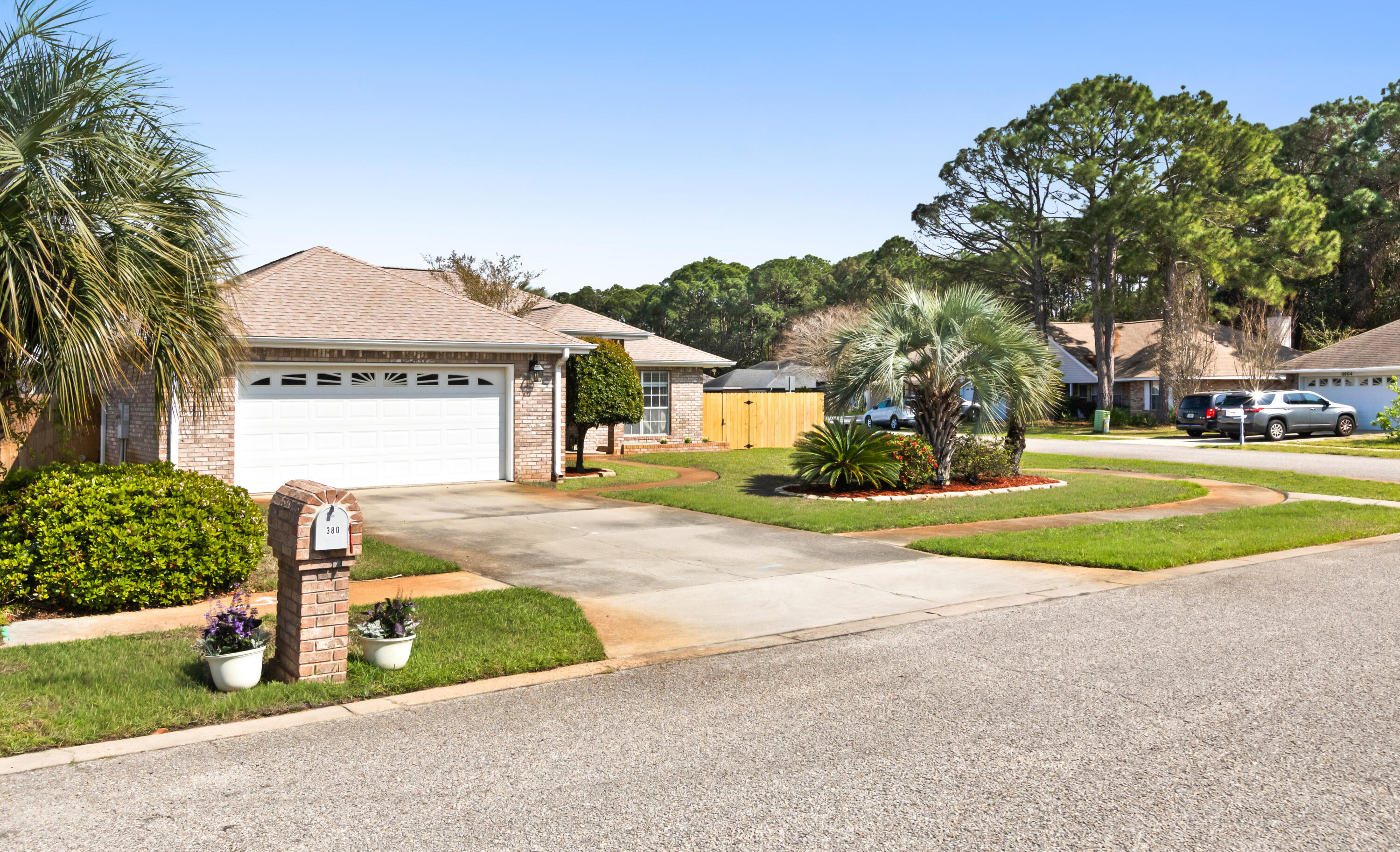 INDIAN WOODS - Residential