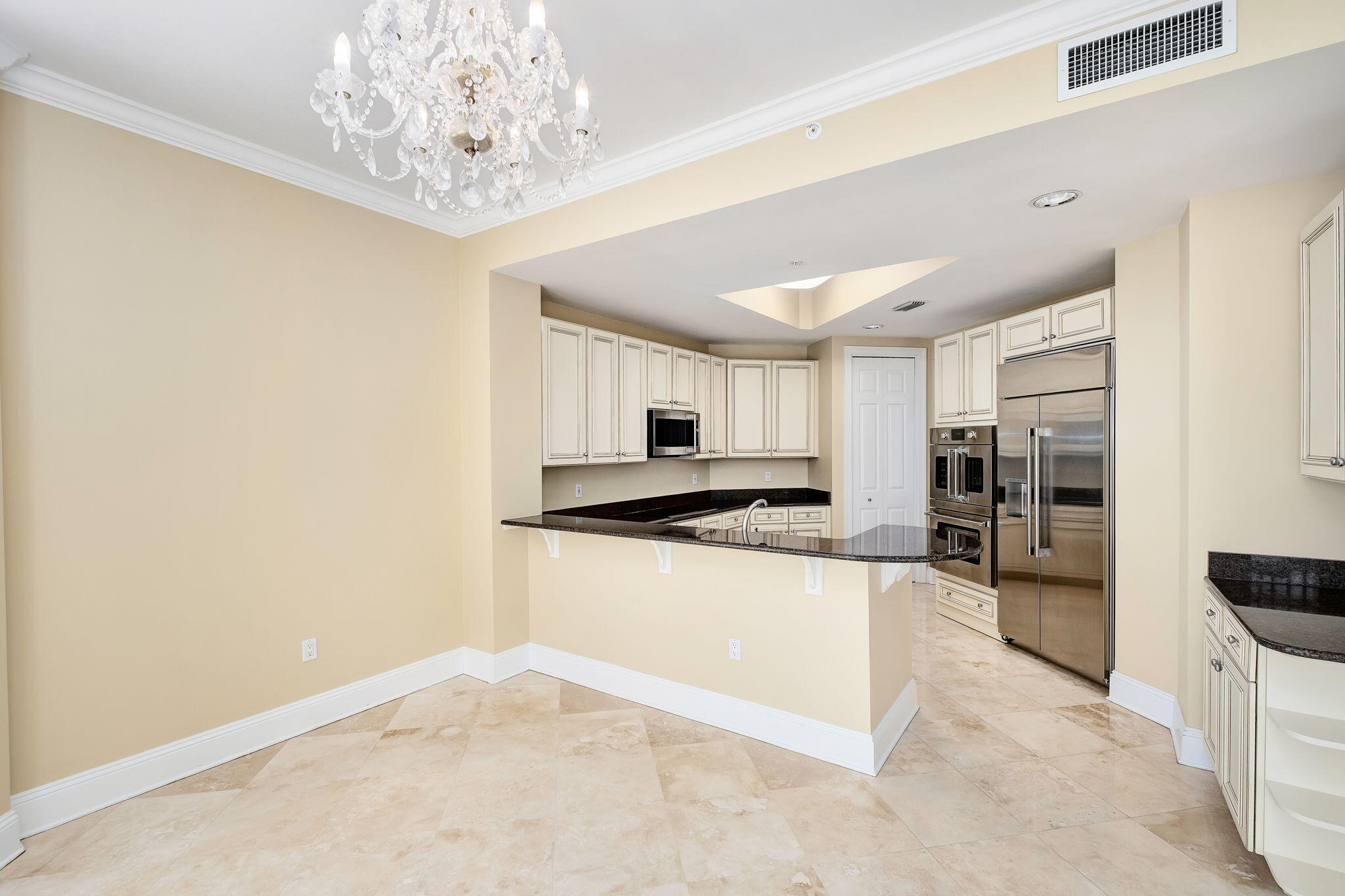 ONE BEACH CLUB DRIVE - Residential