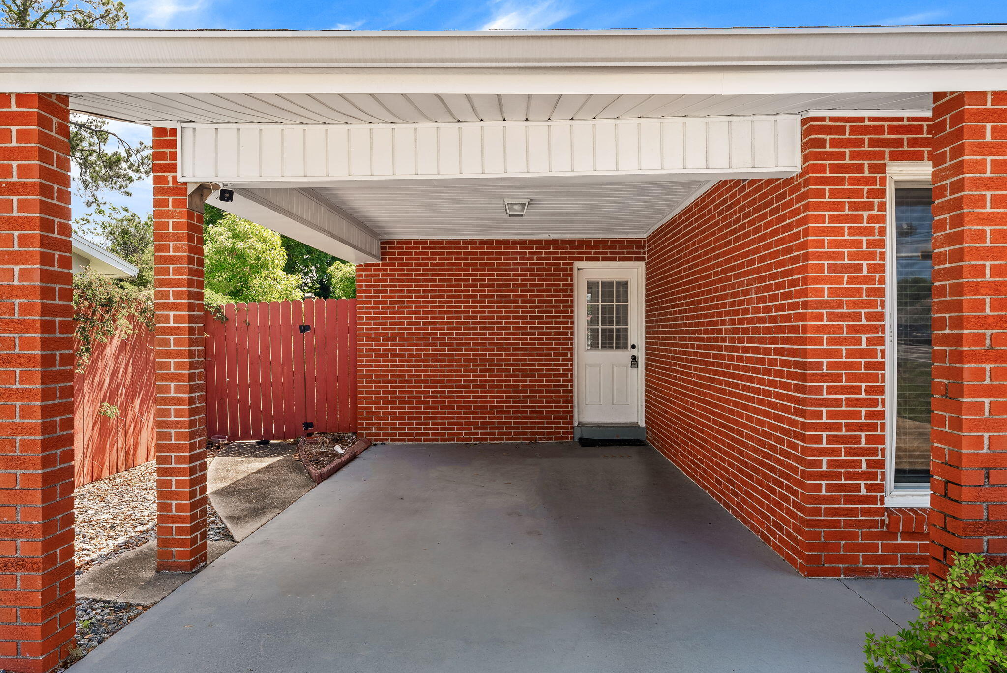 HENTZ 1ST ADDN UNIT B REPLAT - Residential