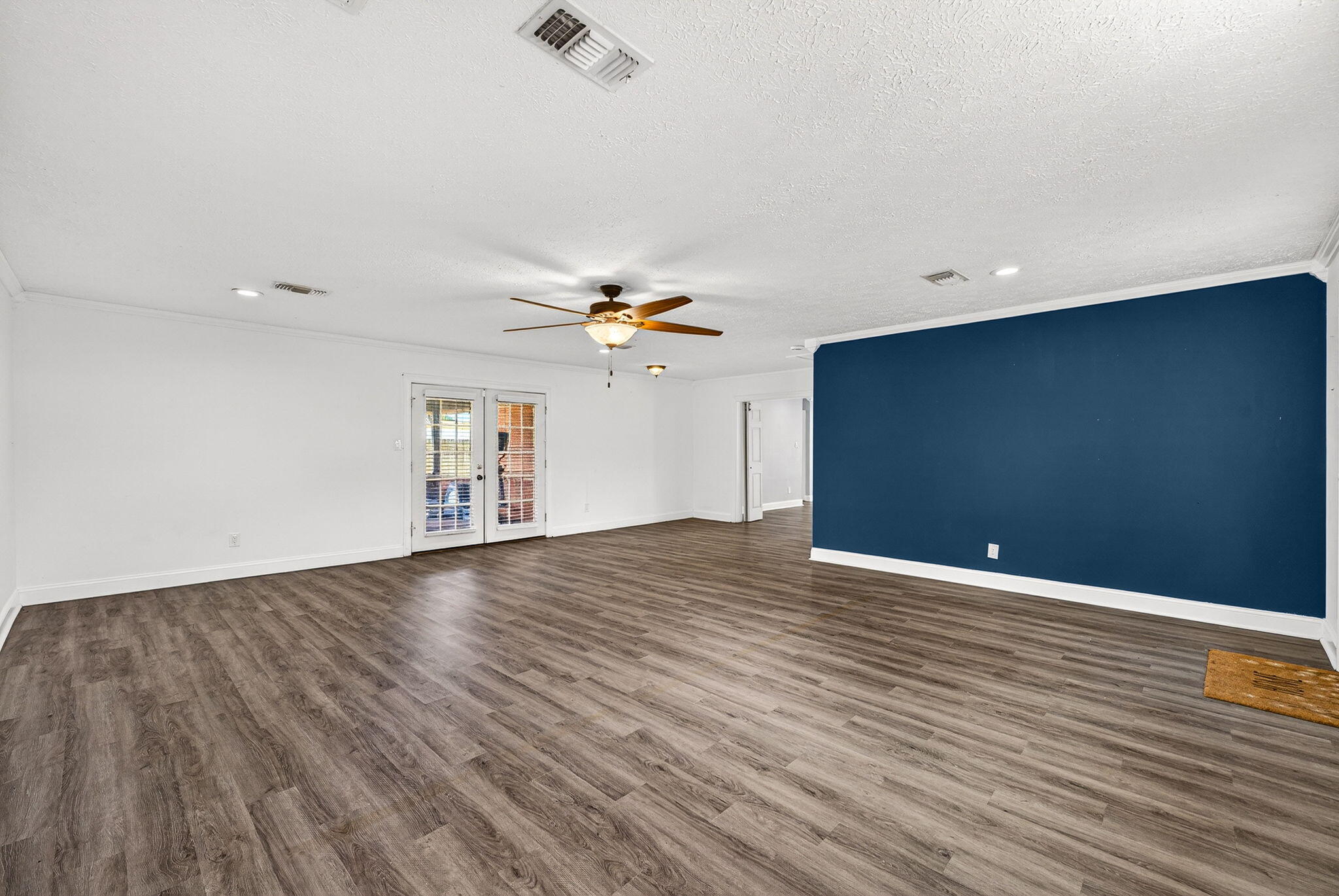 HENTZ 1ST ADDN UNIT B REPLAT - Residential