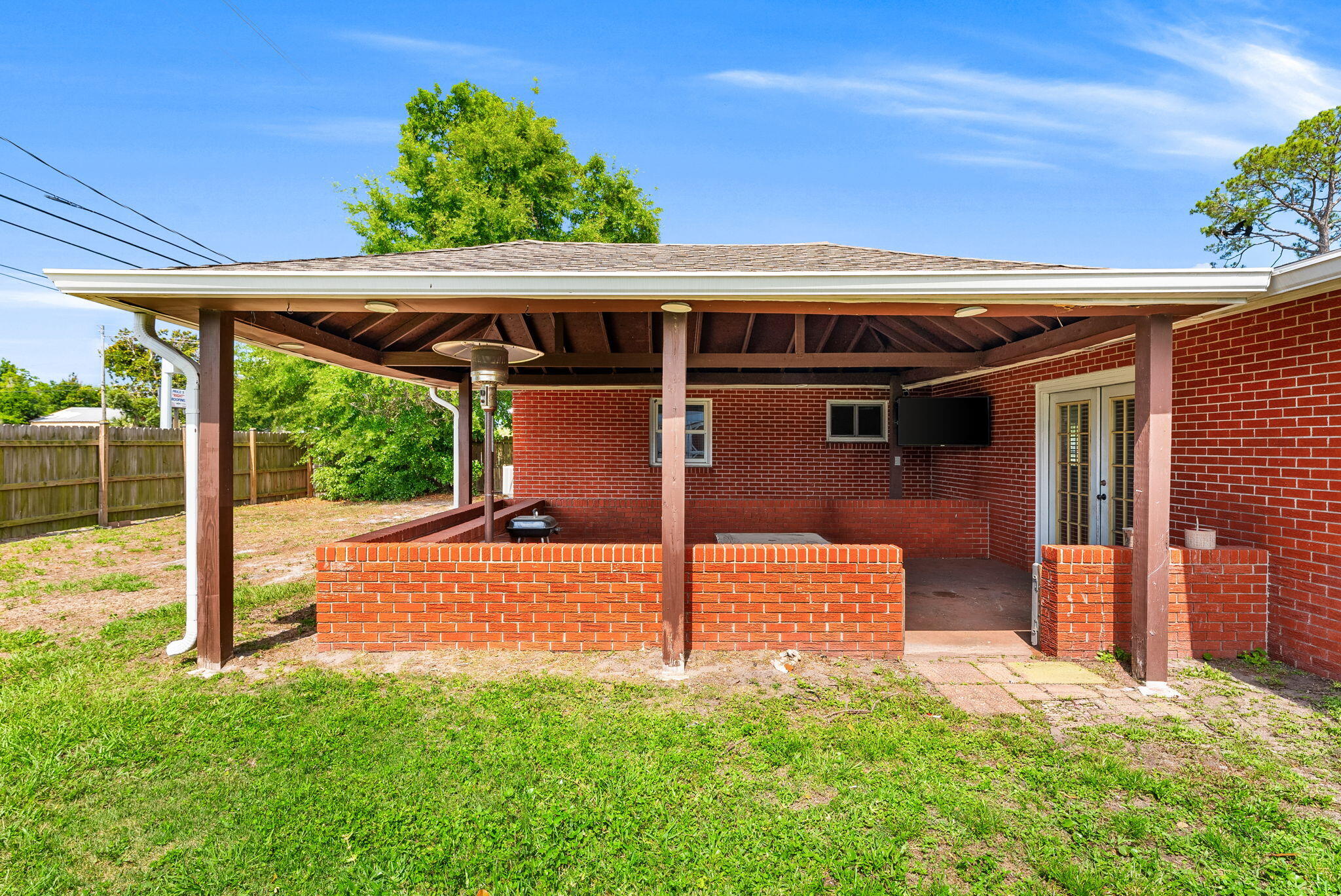 HENTZ 1ST ADDN UNIT B REPLAT - Residential