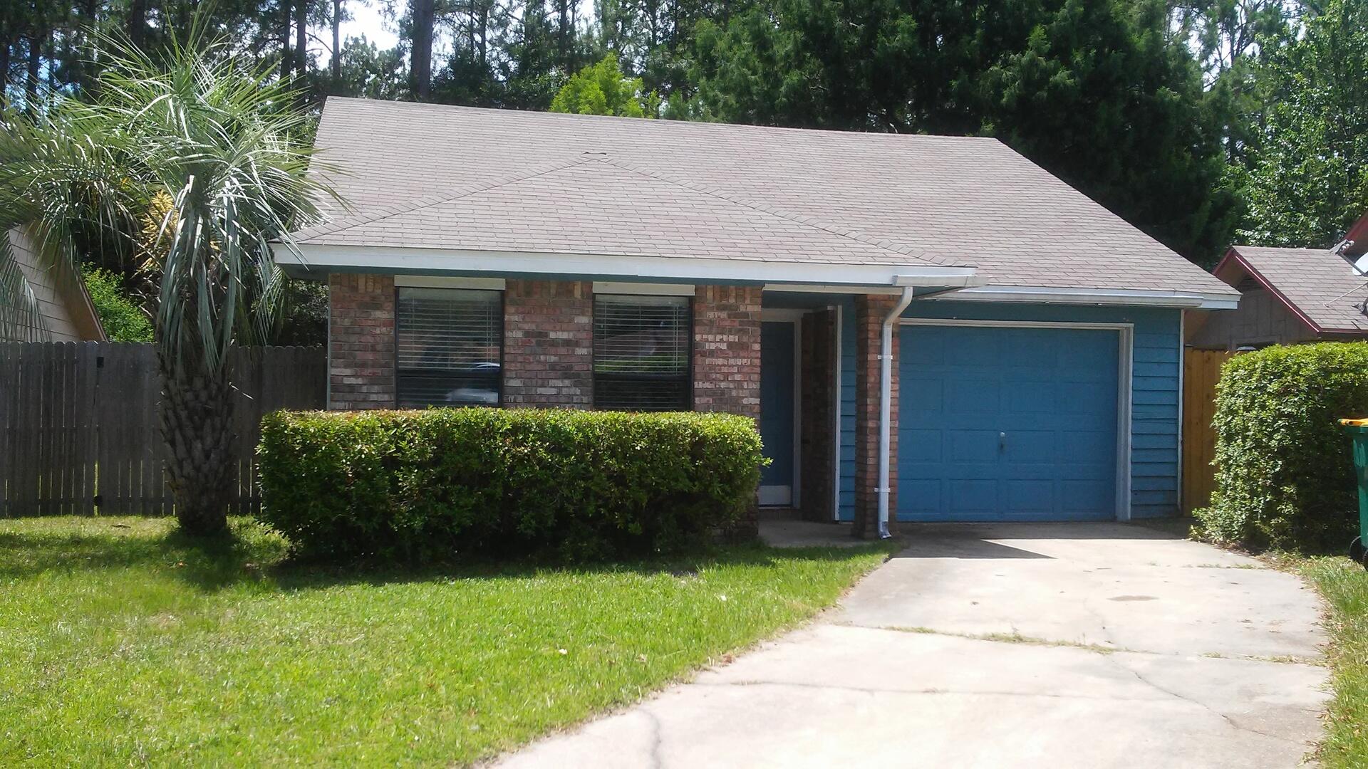 This home has been newly remodeled with new cabinets, paint and tile. Enjoy the cathedral ceiling and fenced in backyard. Quiet neighborhood at the end of a cul-de-sac. The monthly rent is, $1895.00 and the security deposit is also, $1895.00, if you have any questions or concerns, please feel free to email us or call our office at, 850-243-0007.