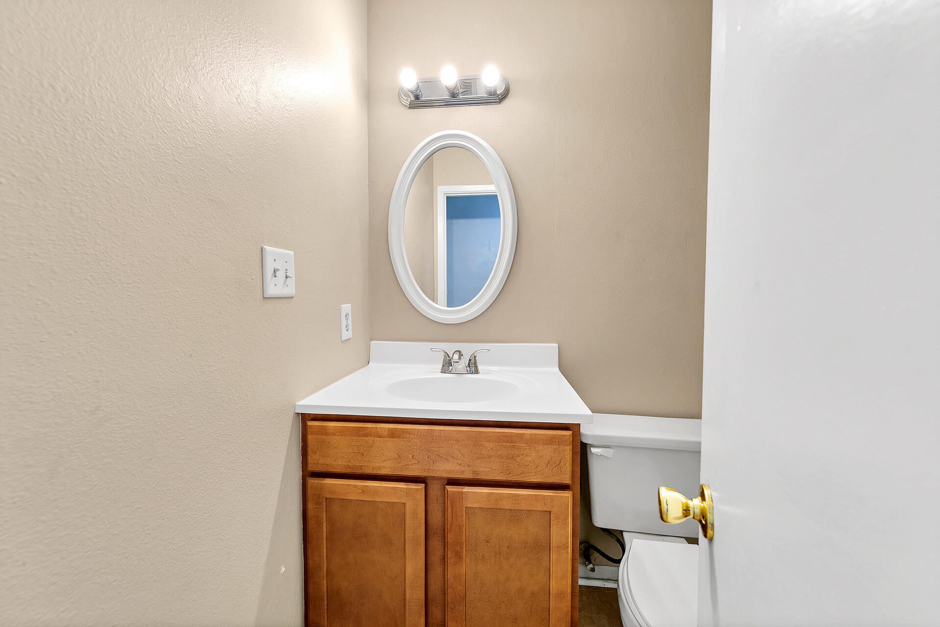 HIDDEN TRAIL PHASE I LOT 81 - Residential Lease