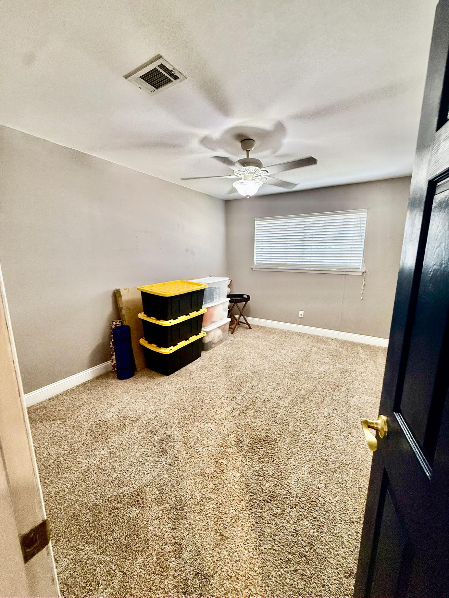 COLONIAL HEIGHTS - Residential