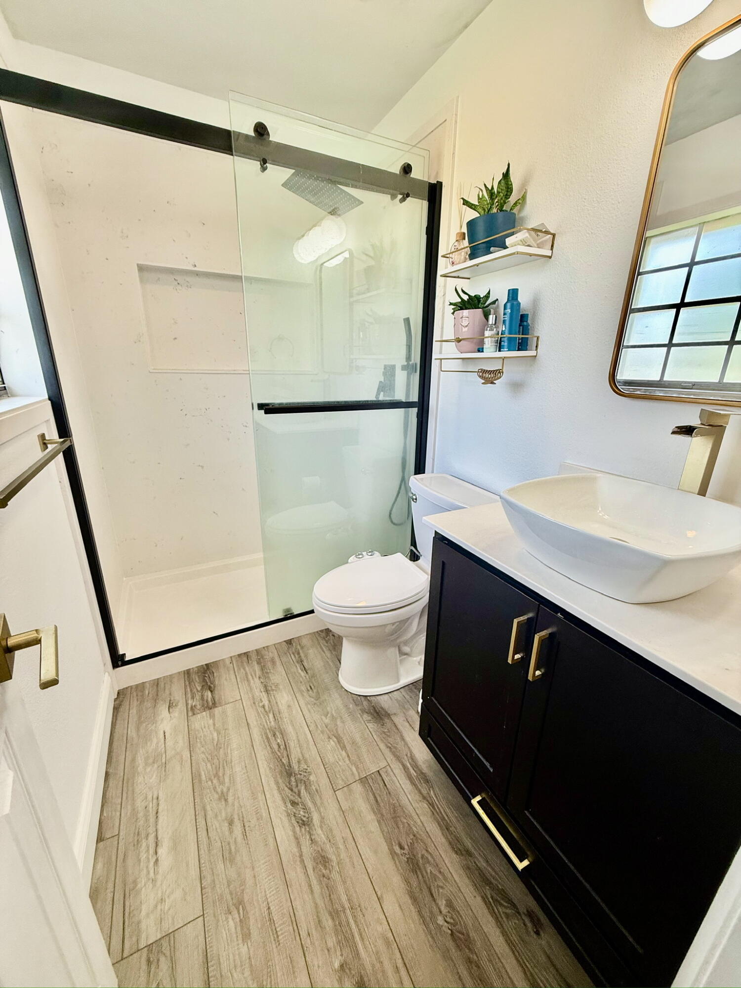 COLONIAL HEIGHTS - Residential