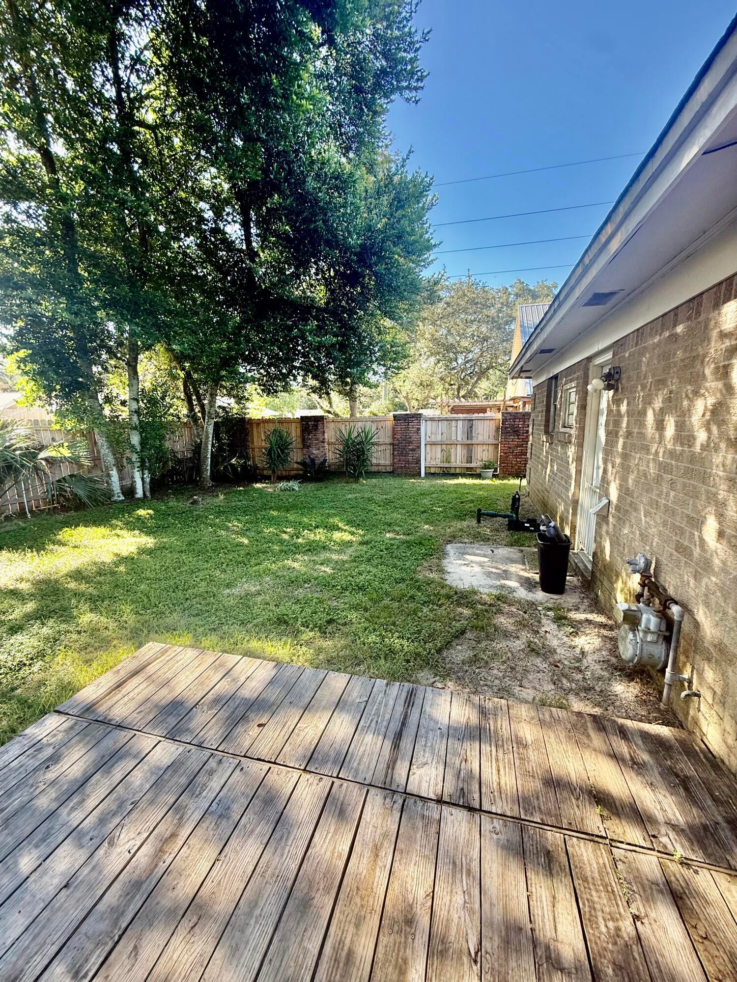 COLONIAL HEIGHTS - Residential