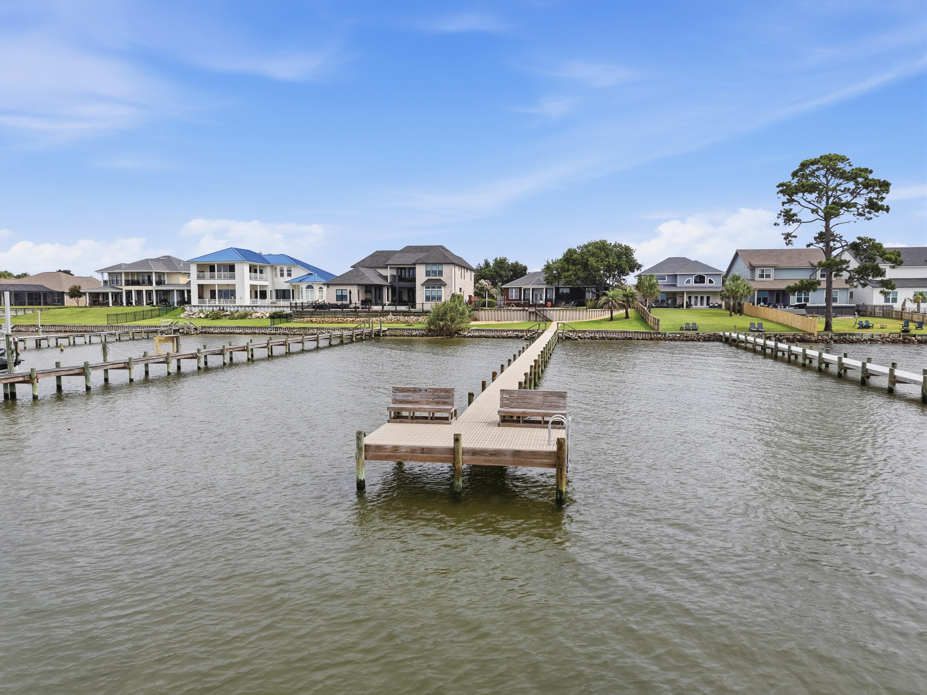 HERITAGE PARK - Residential