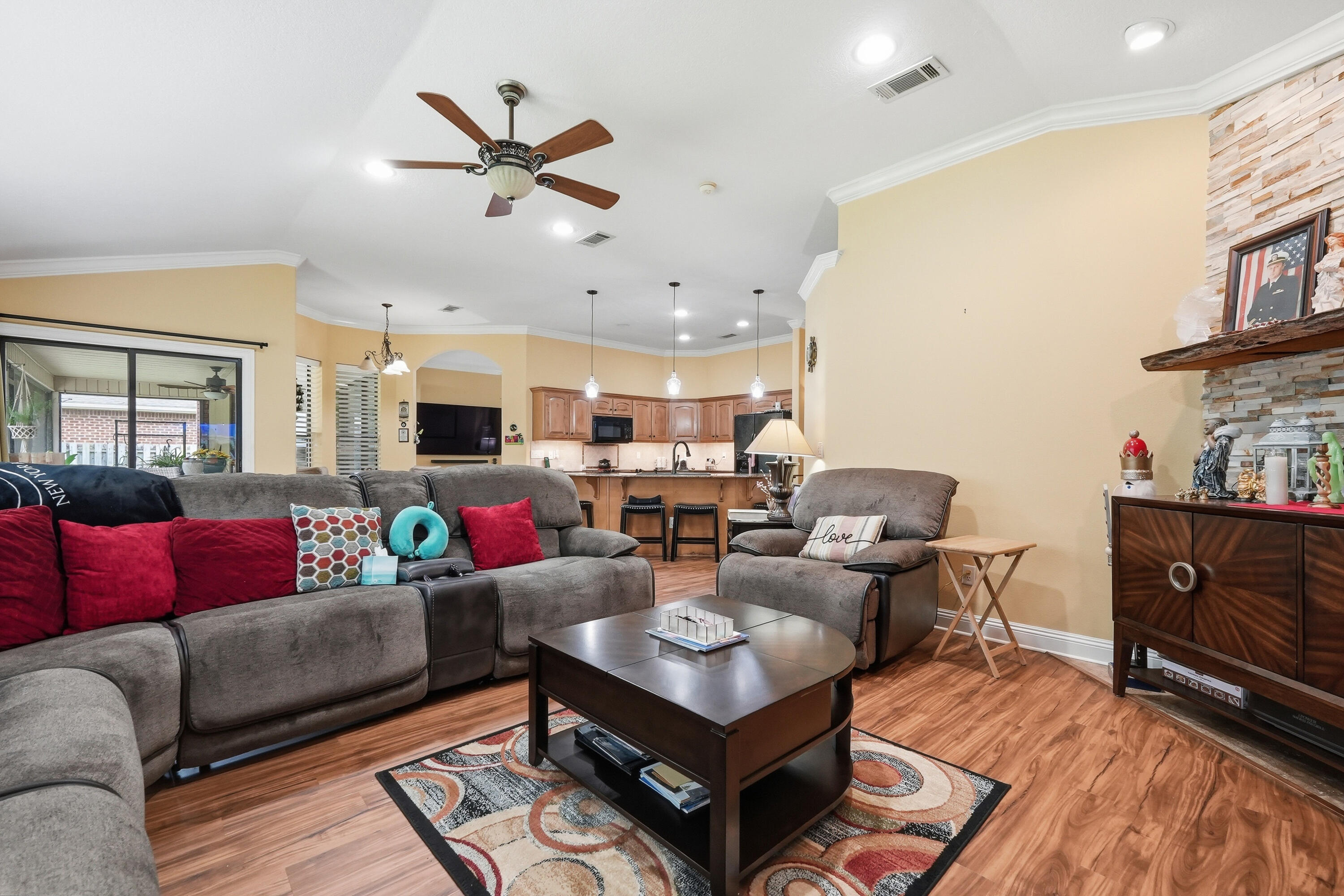HERITAGE PARK - Residential