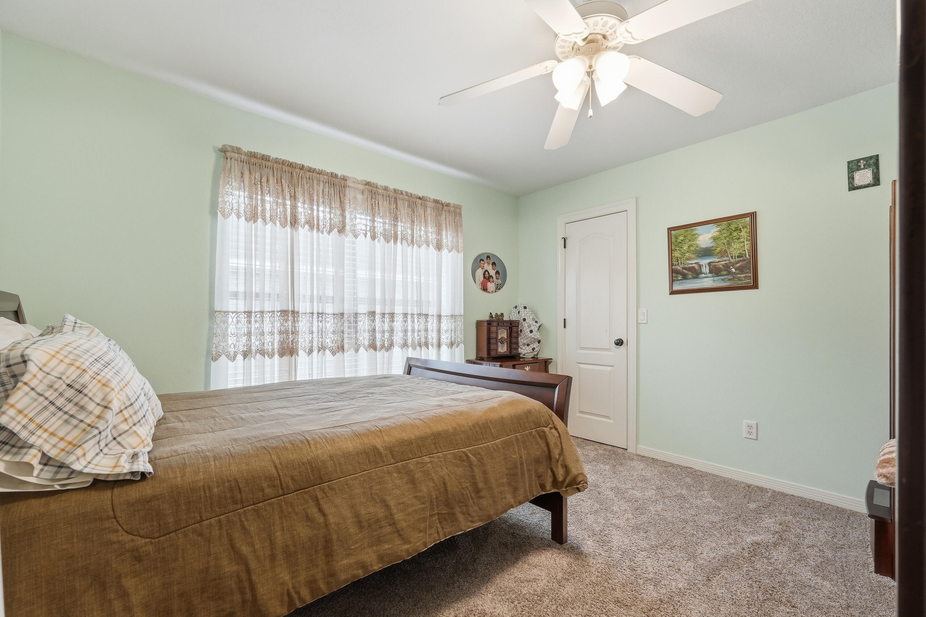 HERITAGE PARK - Residential