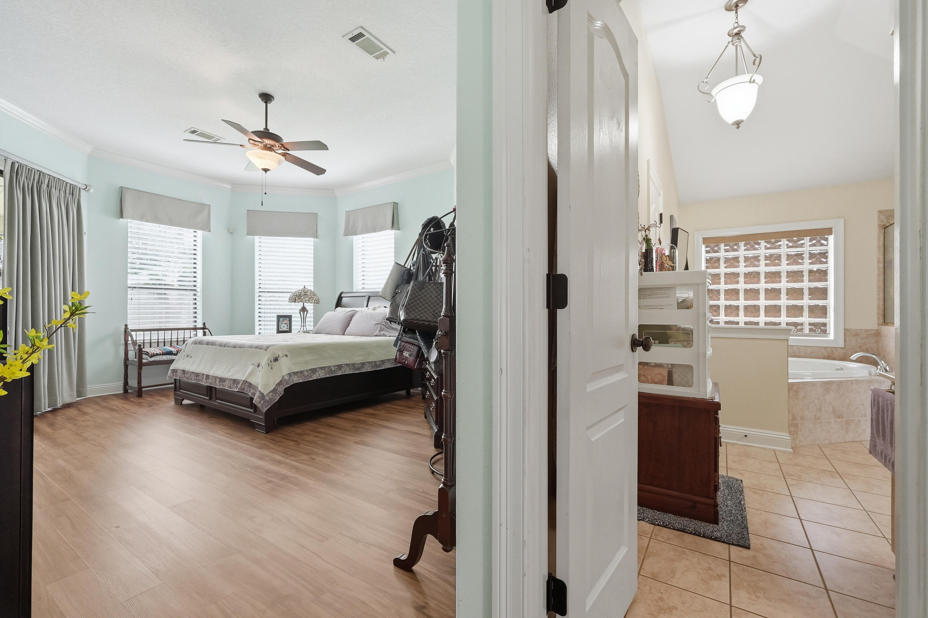 HERITAGE PARK - Residential