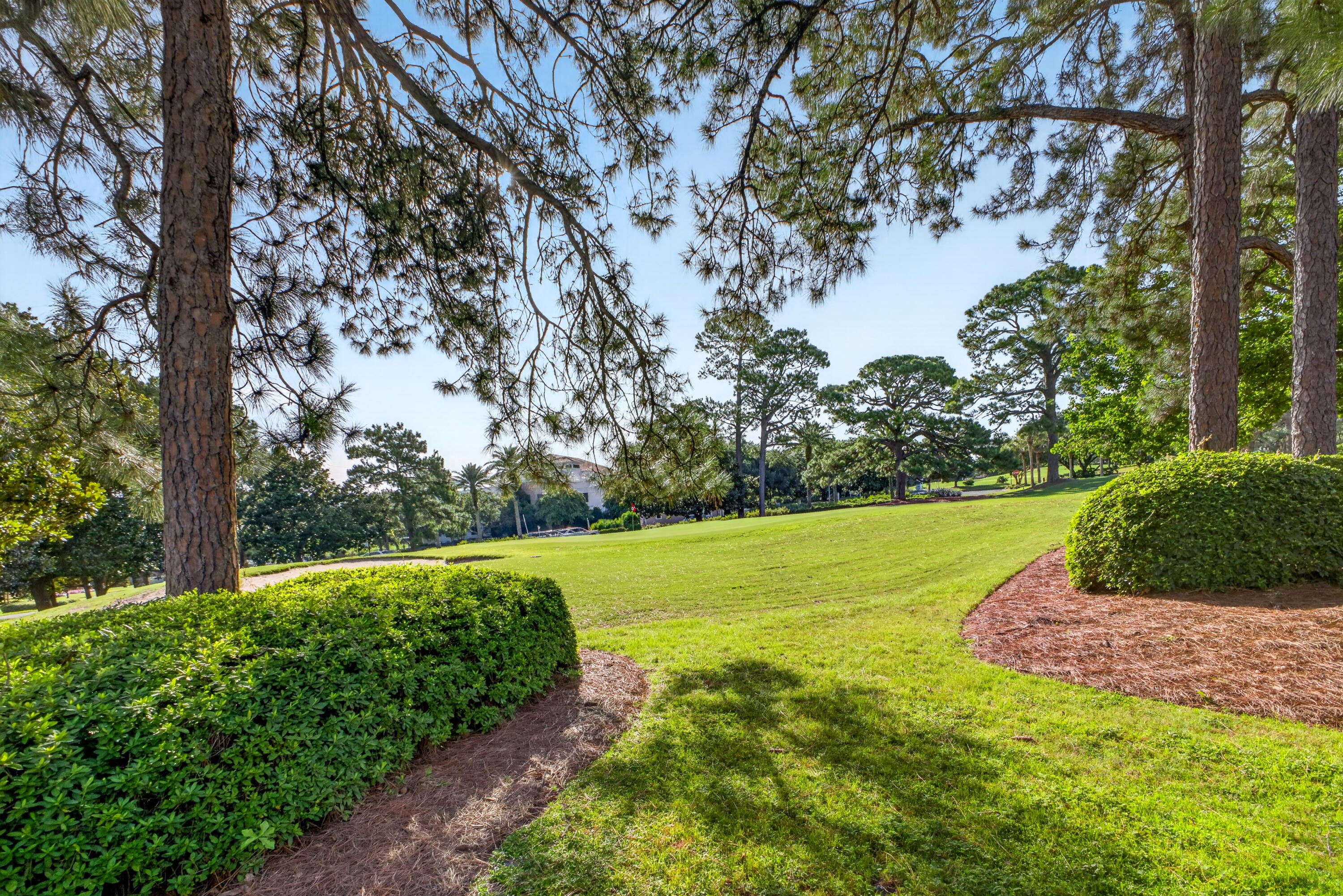 MAGNOLIA VILLAGE - Residential