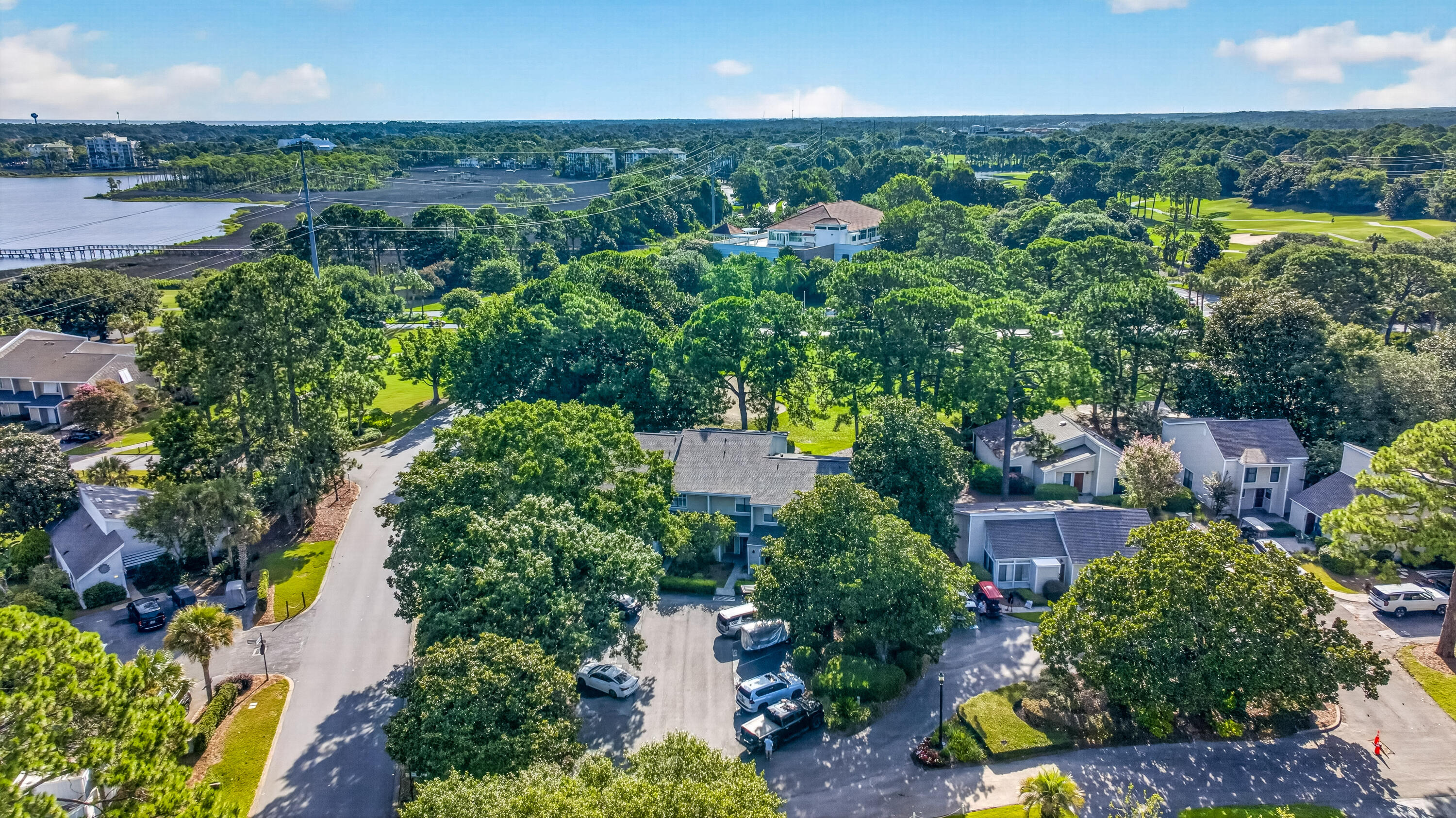 MAGNOLIA VILLAGE - Residential
