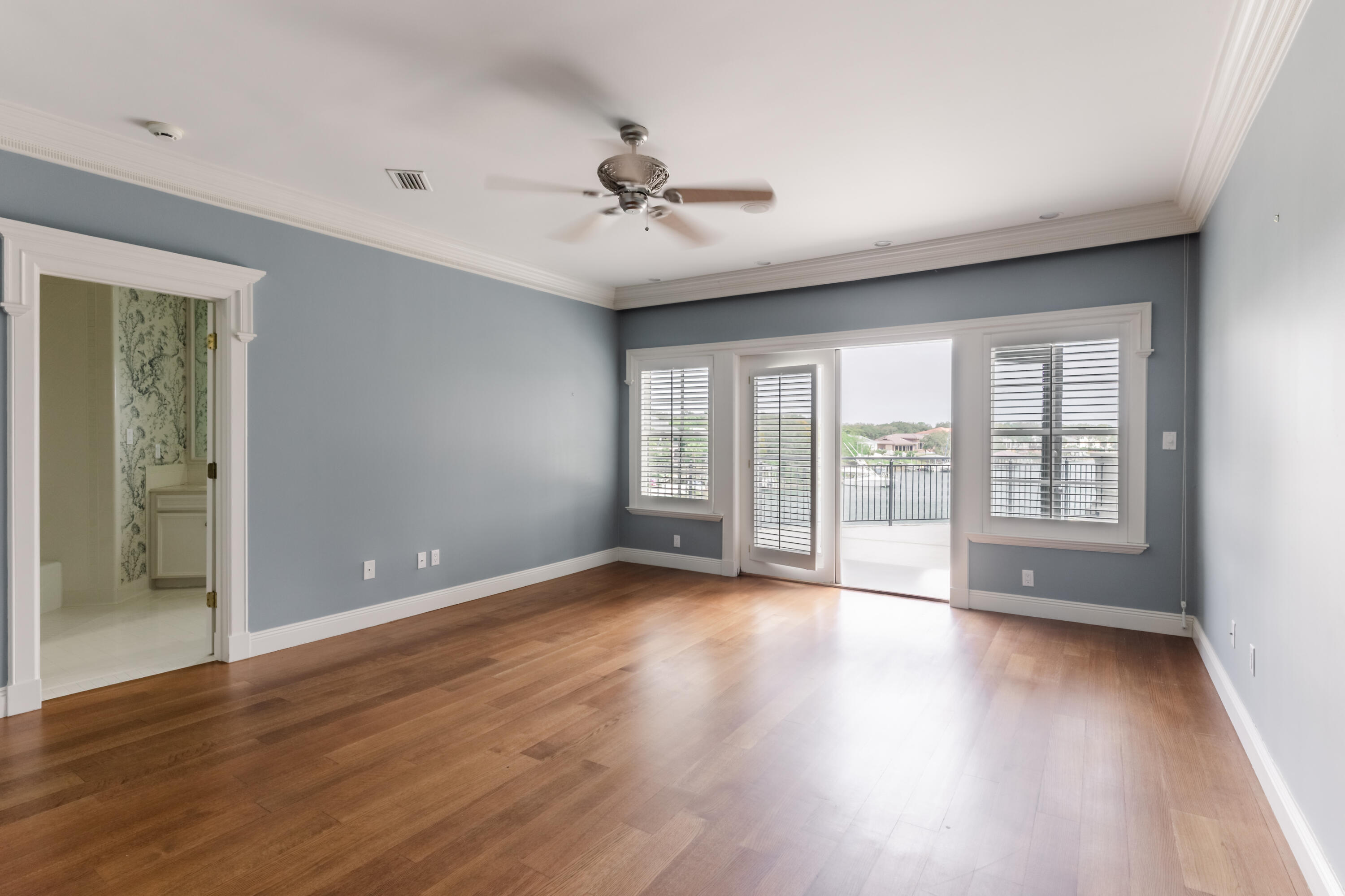 CARLAN SHORES - Residential