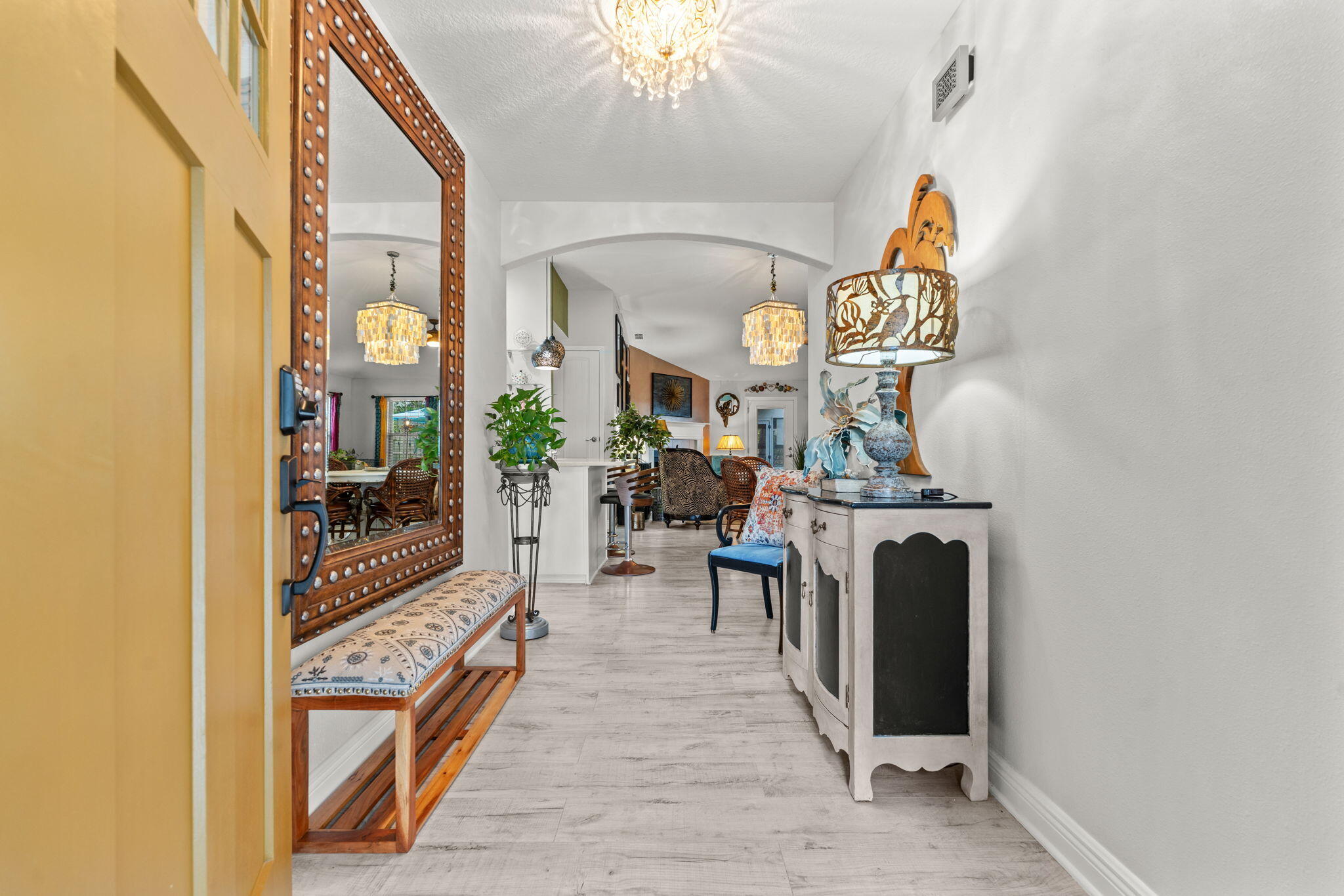 EAGLE BAY - Residential