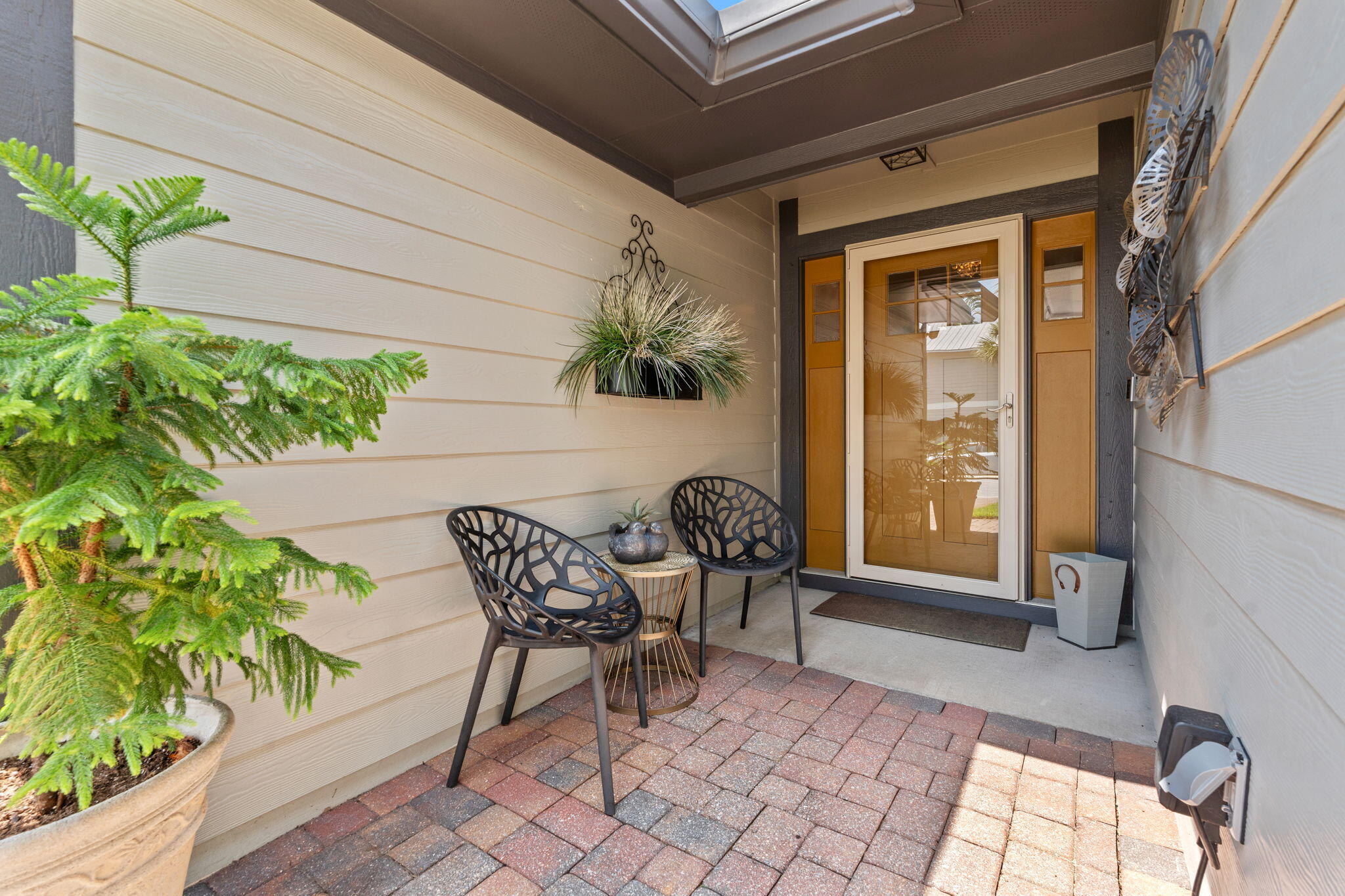 EAGLE BAY - Residential