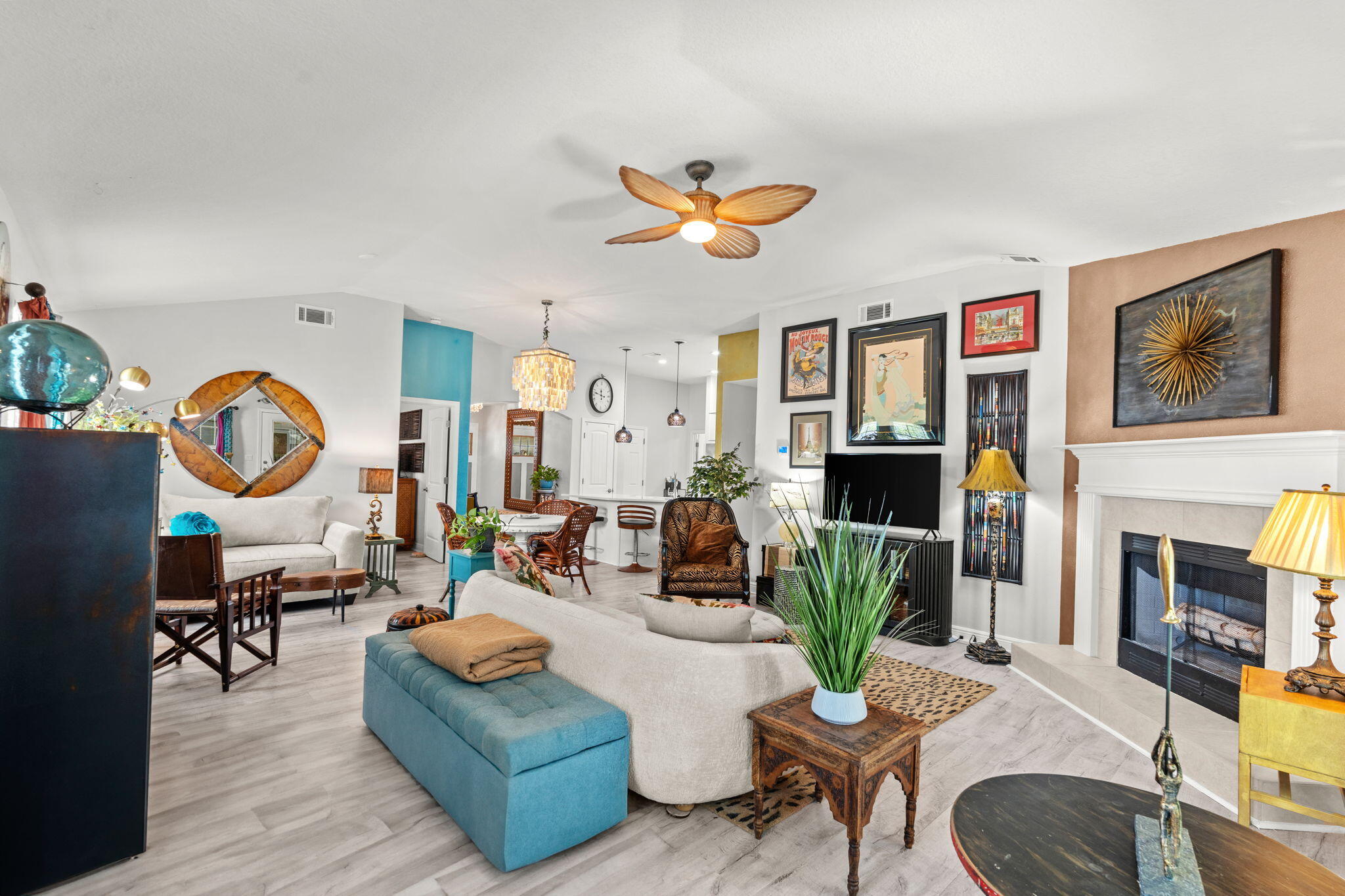 EAGLE BAY - Residential