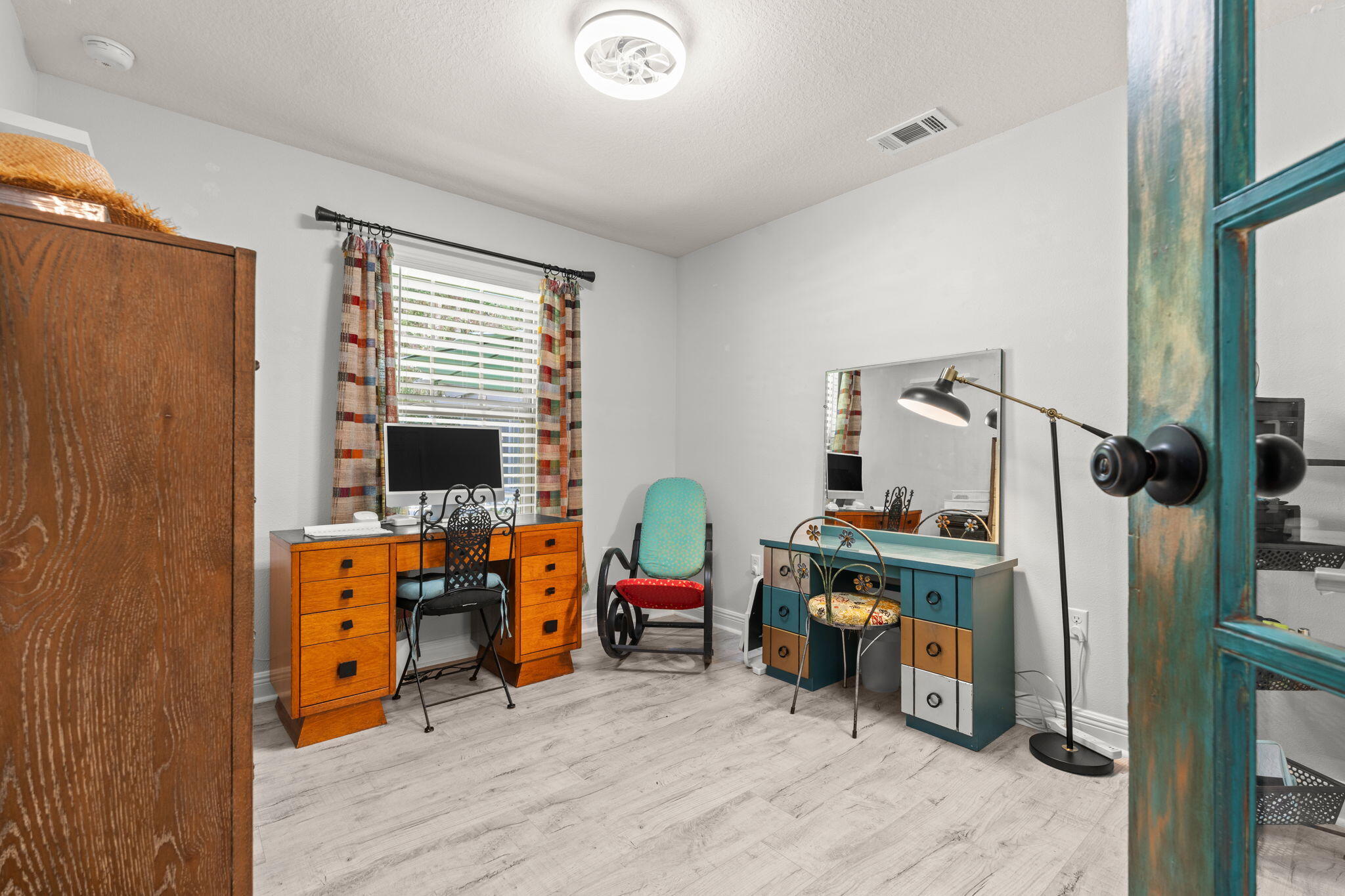 EAGLE BAY - Residential