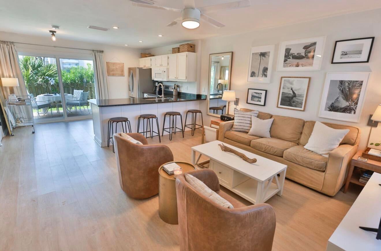 ISLAND GARDENS CONDO - Residential