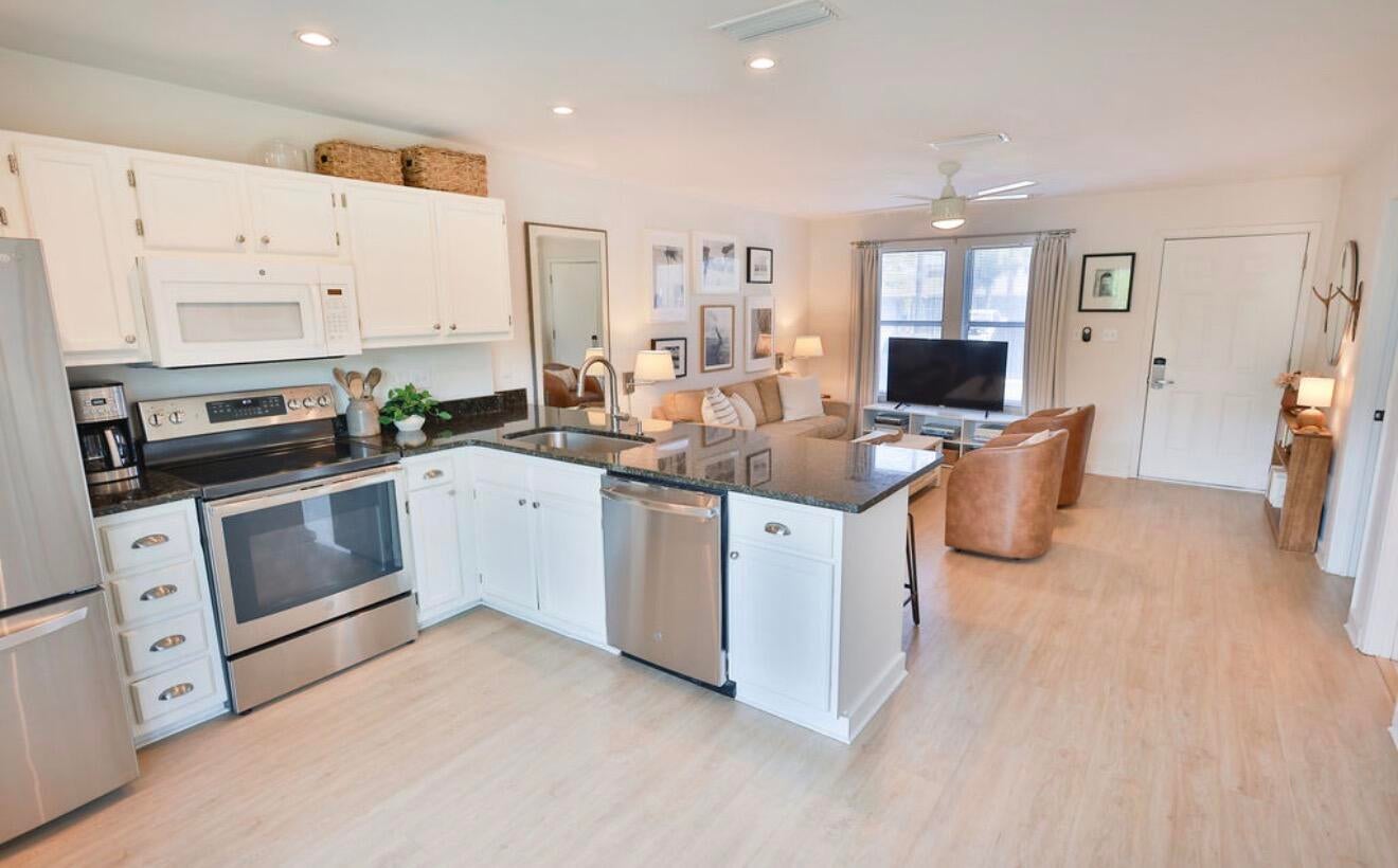 ISLAND GARDENS CONDO - Residential