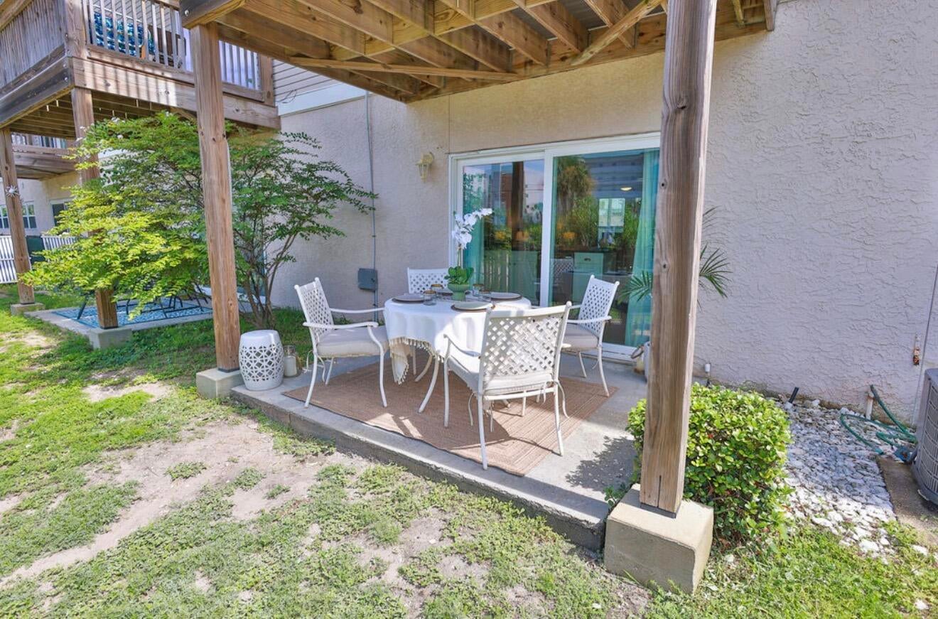 ISLAND GARDENS CONDO - Residential