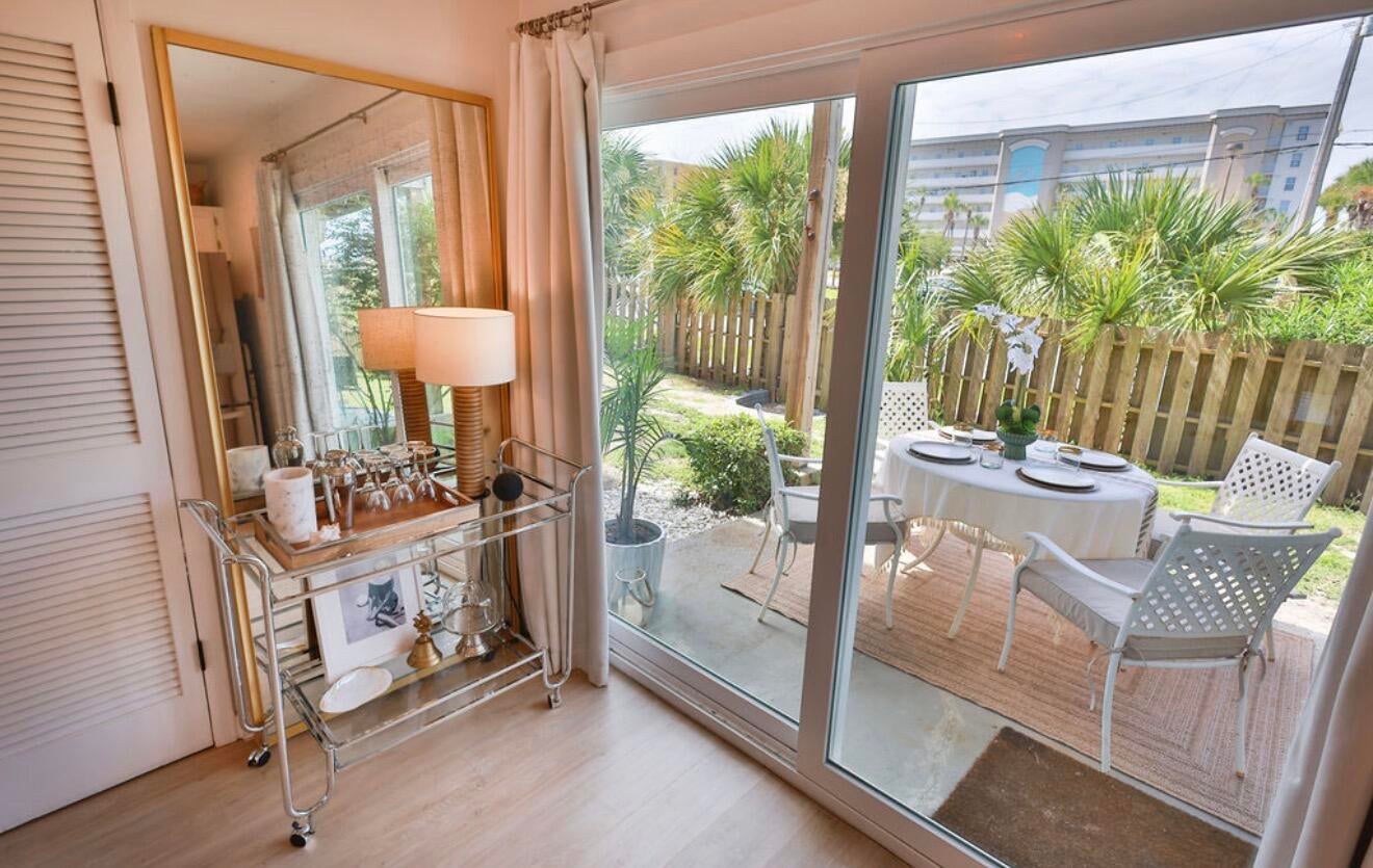 ISLAND GARDENS CONDO - Residential