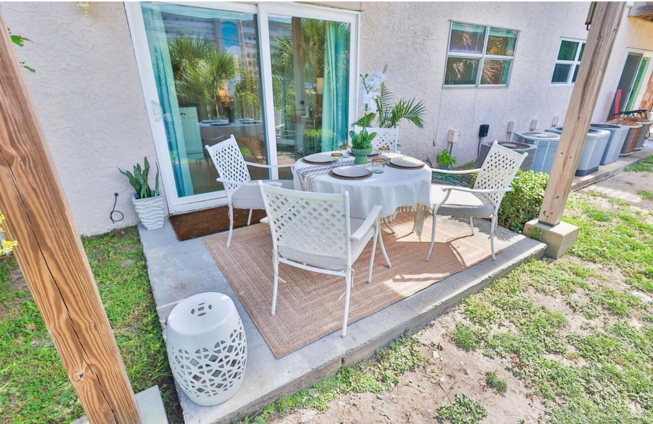 ISLAND GARDENS CONDO - Residential
