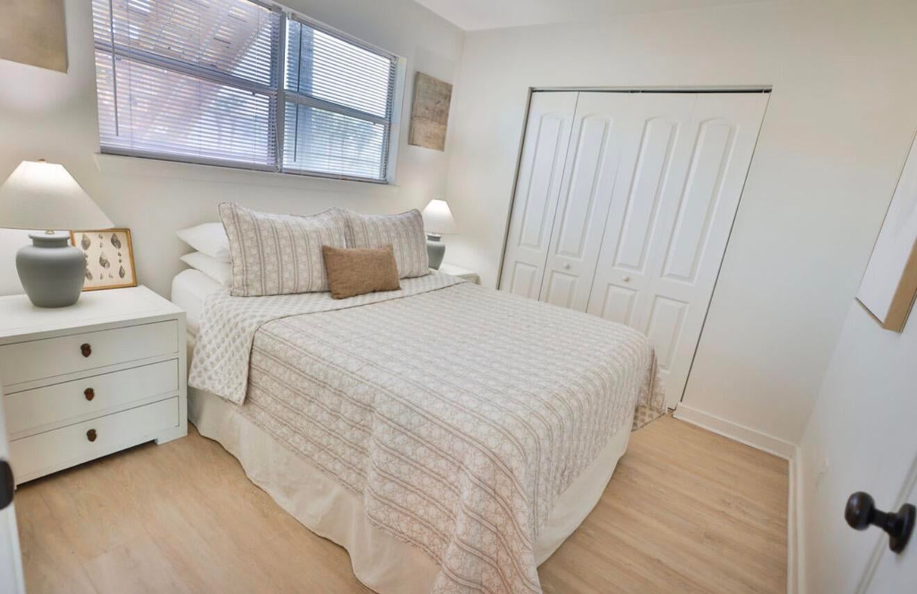 ISLAND GARDENS CONDO - Residential