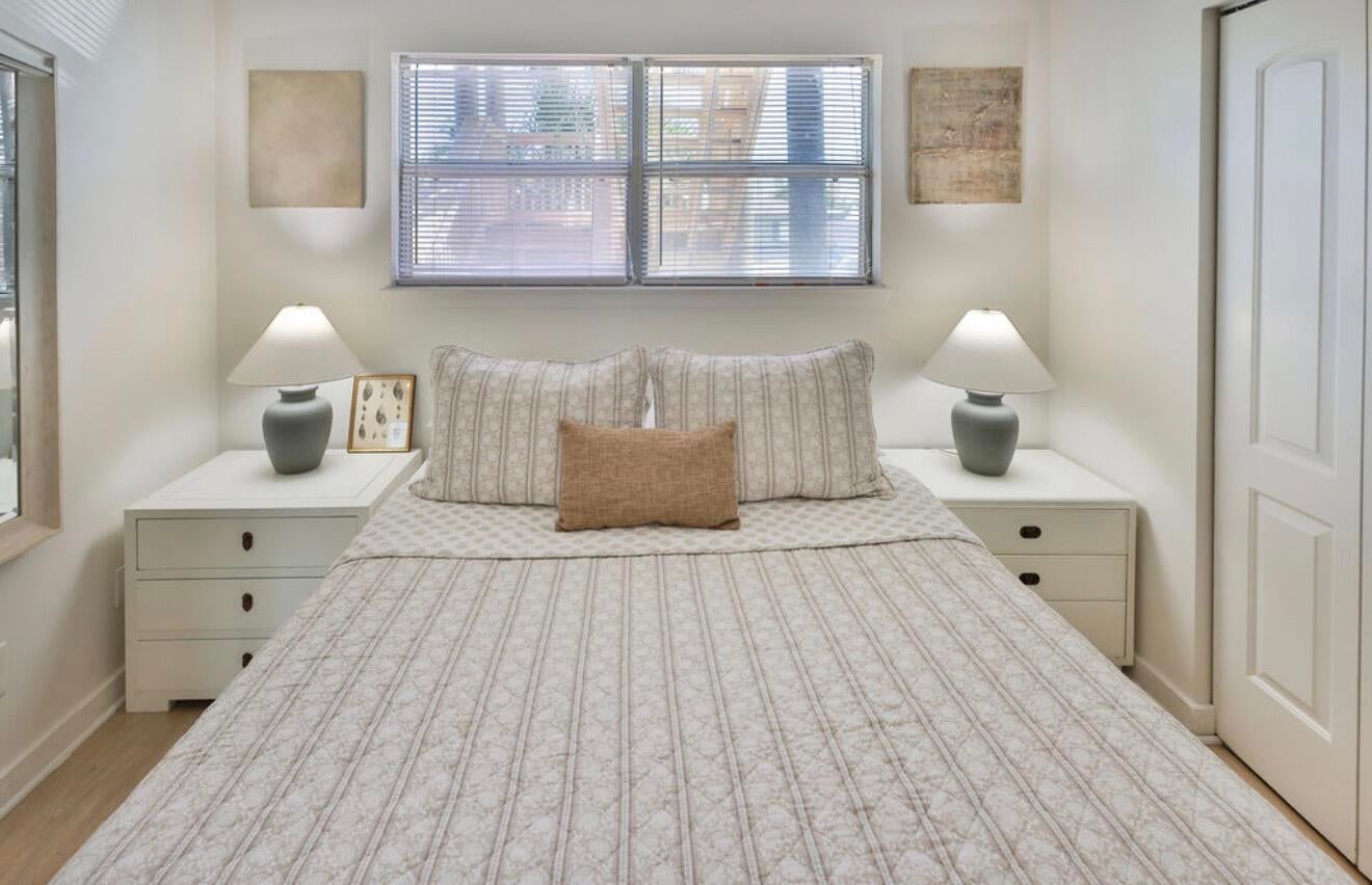 ISLAND GARDENS CONDO - Residential