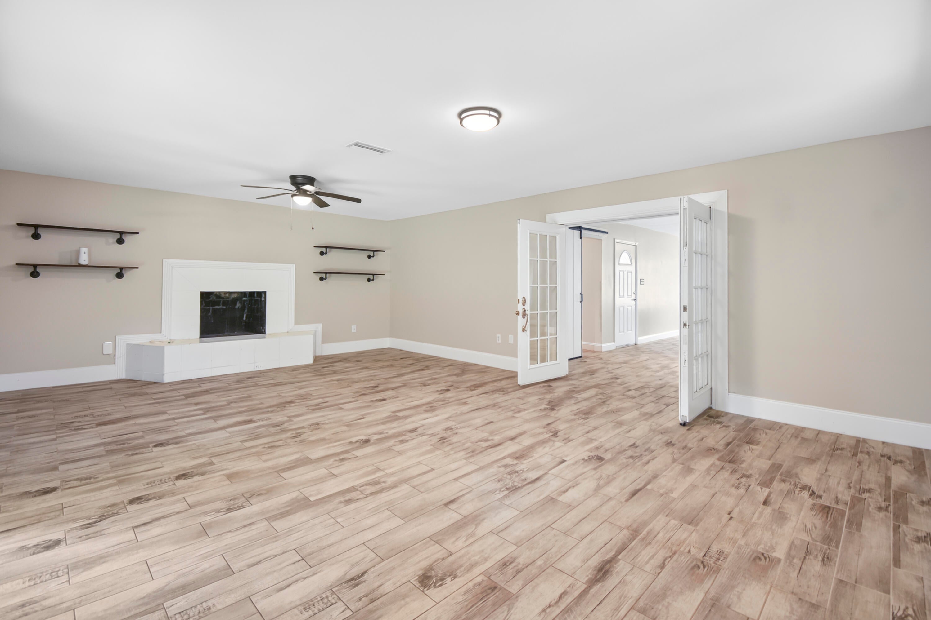 COLONY ESTATES - Residential