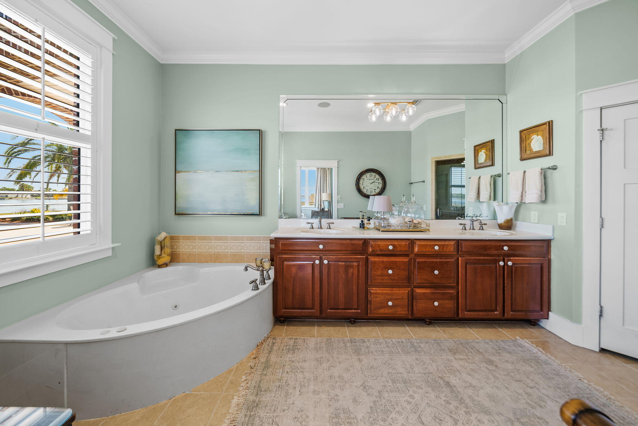 BAYWOOD SHORE ESTATES - Residential